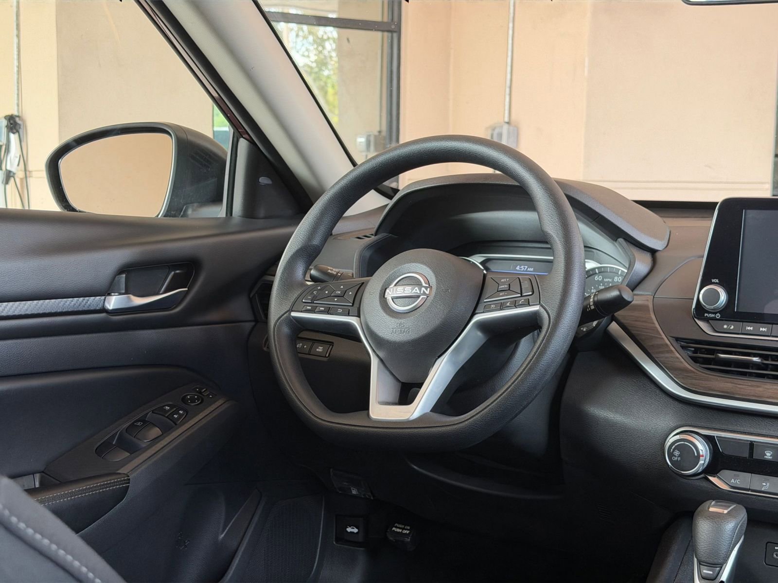 Thumbnail: 2025 Nissan Altima - 29