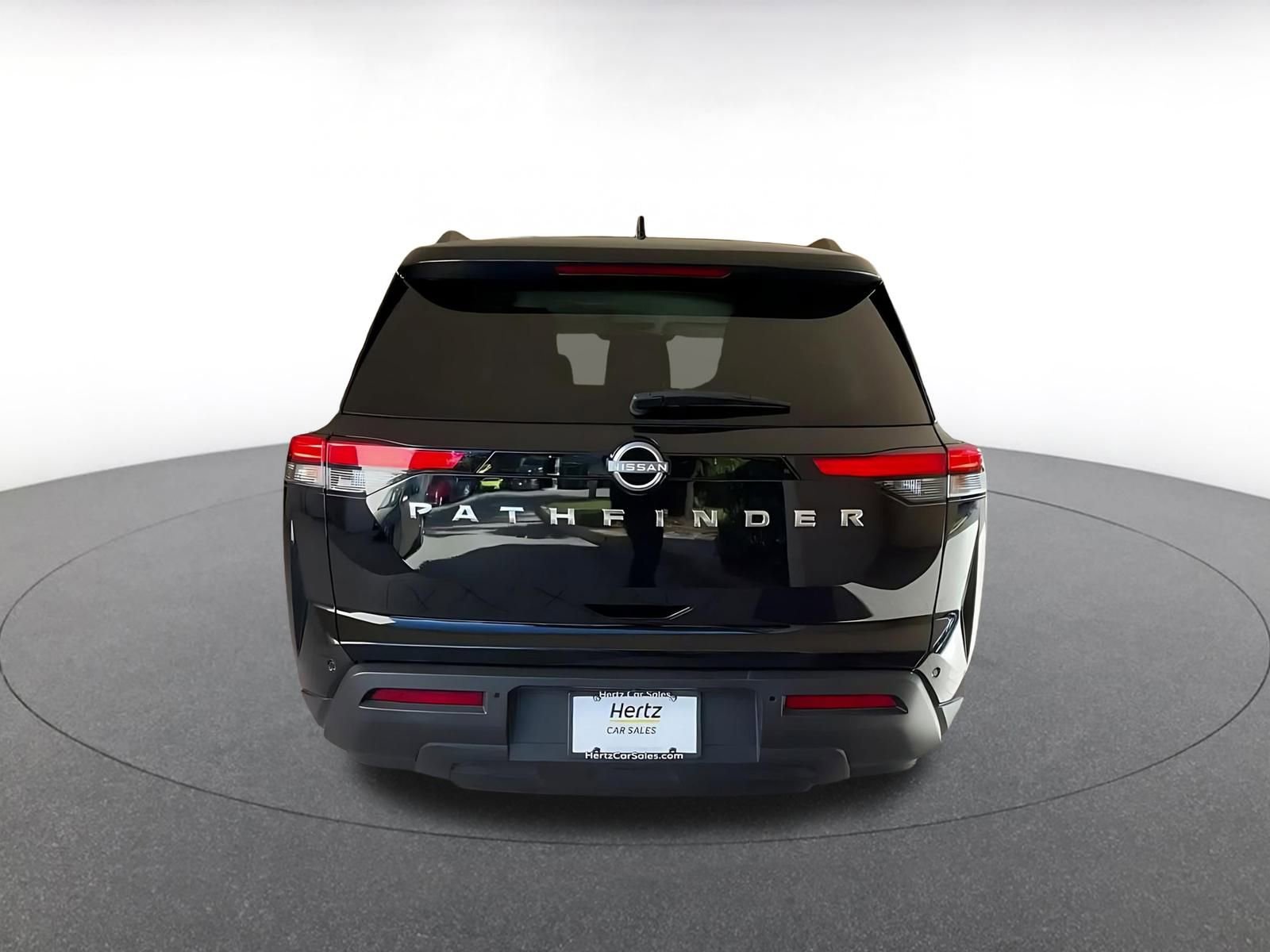 Thumbnail: 2025 Nissan Pathfinder - 12