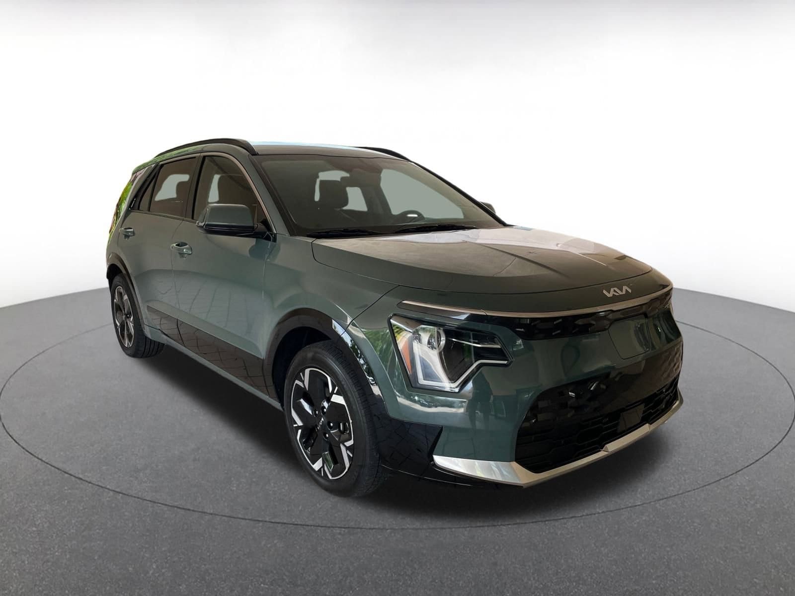 Thumbnail: 2023 Kia Niro - 1