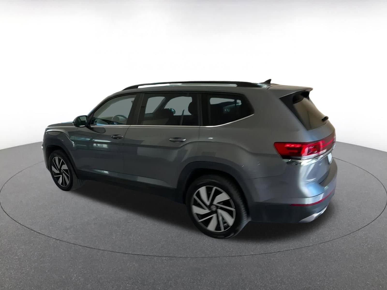 Thumbnail: 2025 Volkswagen Atlas - 10