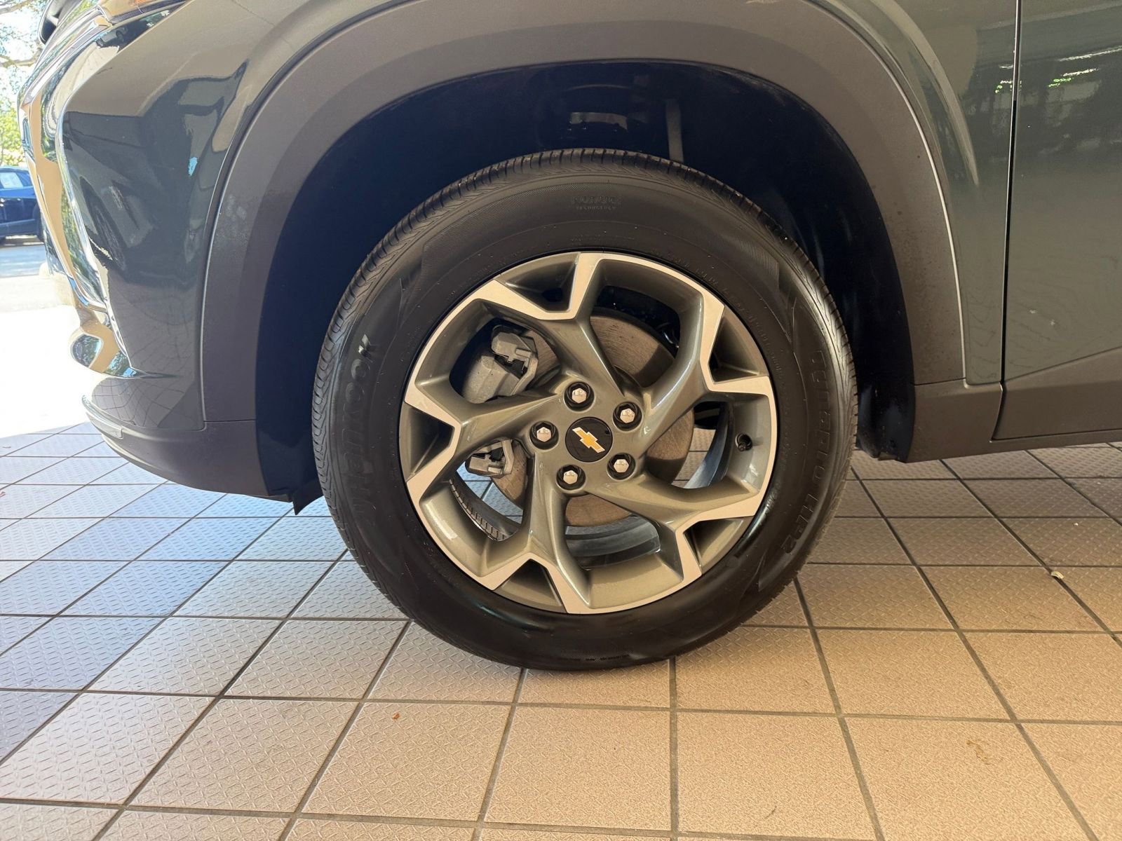 Thumbnail: 2025 Chevrolet Trax - 23