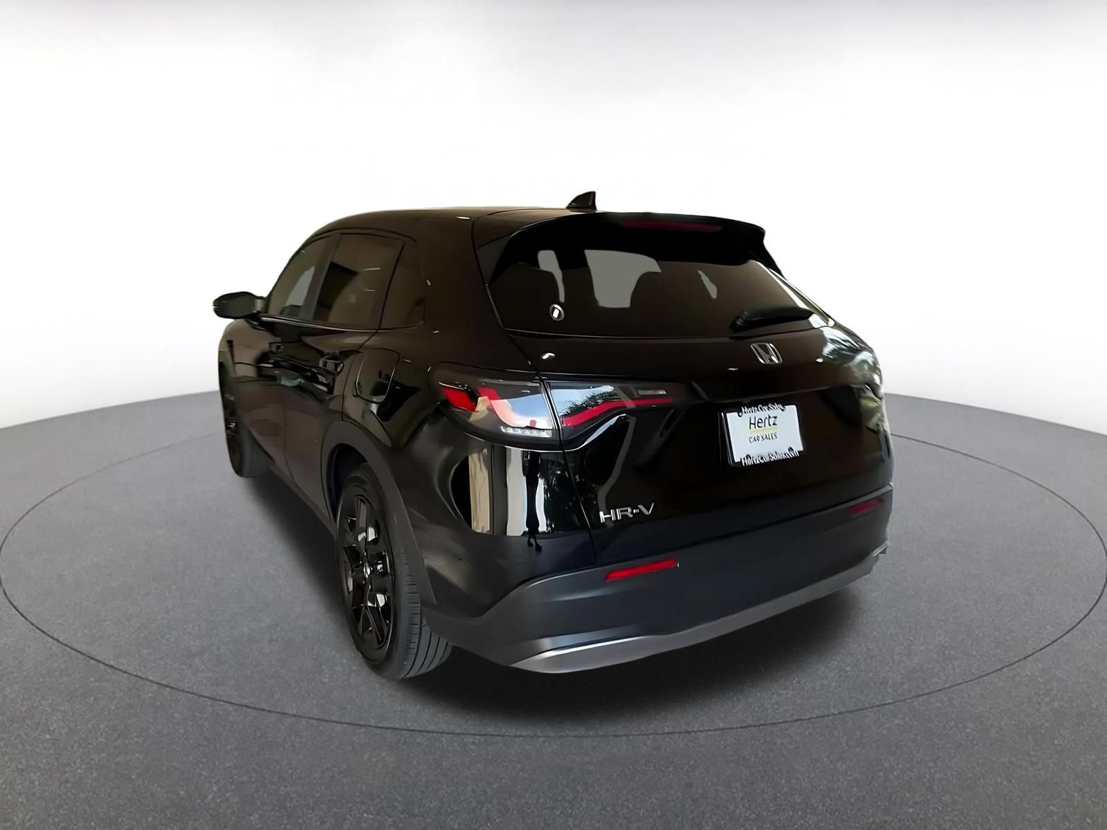 Thumbnail: 2025 Honda HR-V - 11