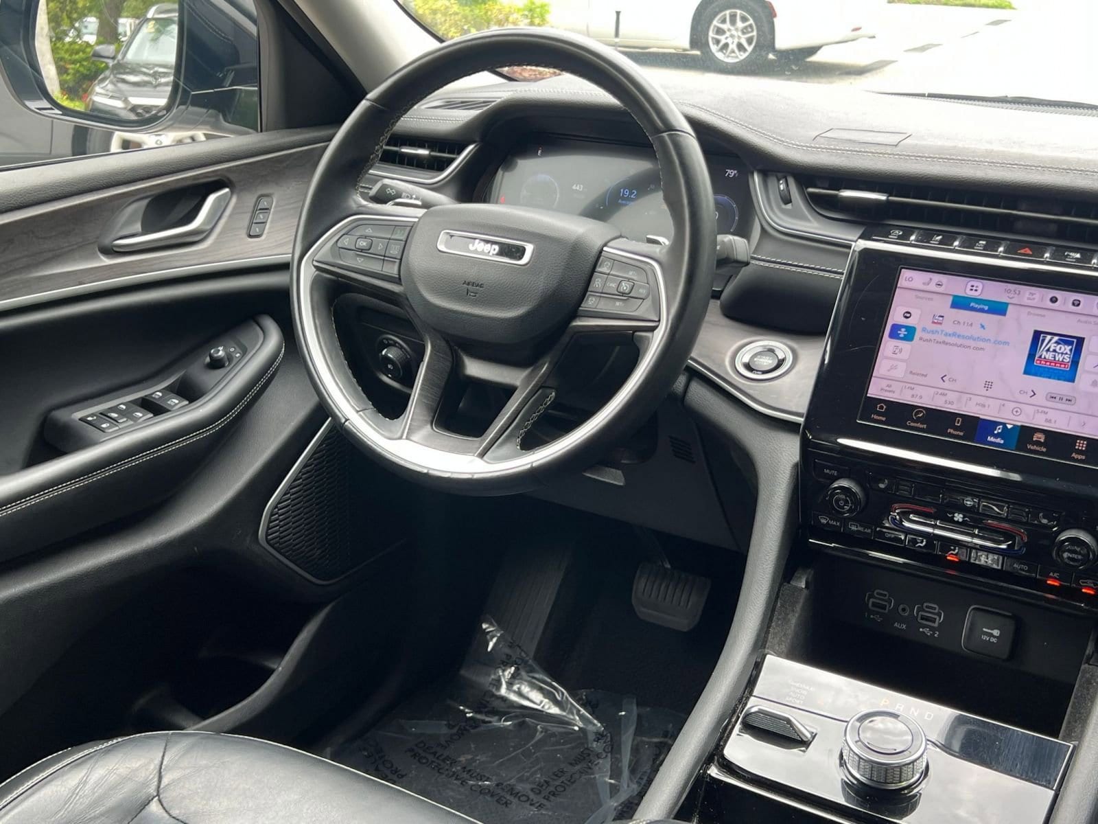 2022 Jeep Grand Cherokee Limited Edition 23