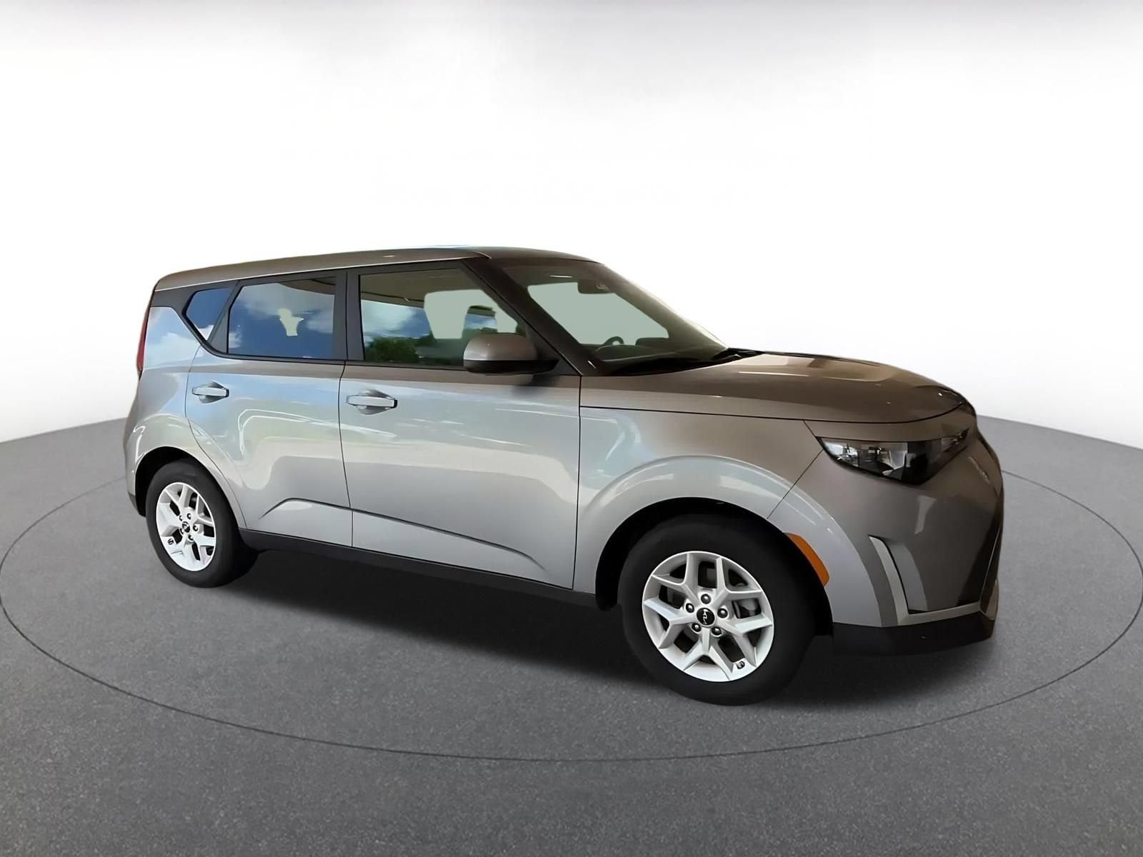Thumbnail: 2025 Kia Soul - 2