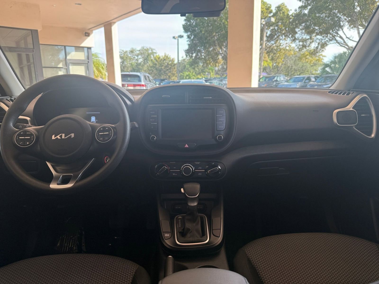 Thumbnail: 2025 Kia Soul - 27