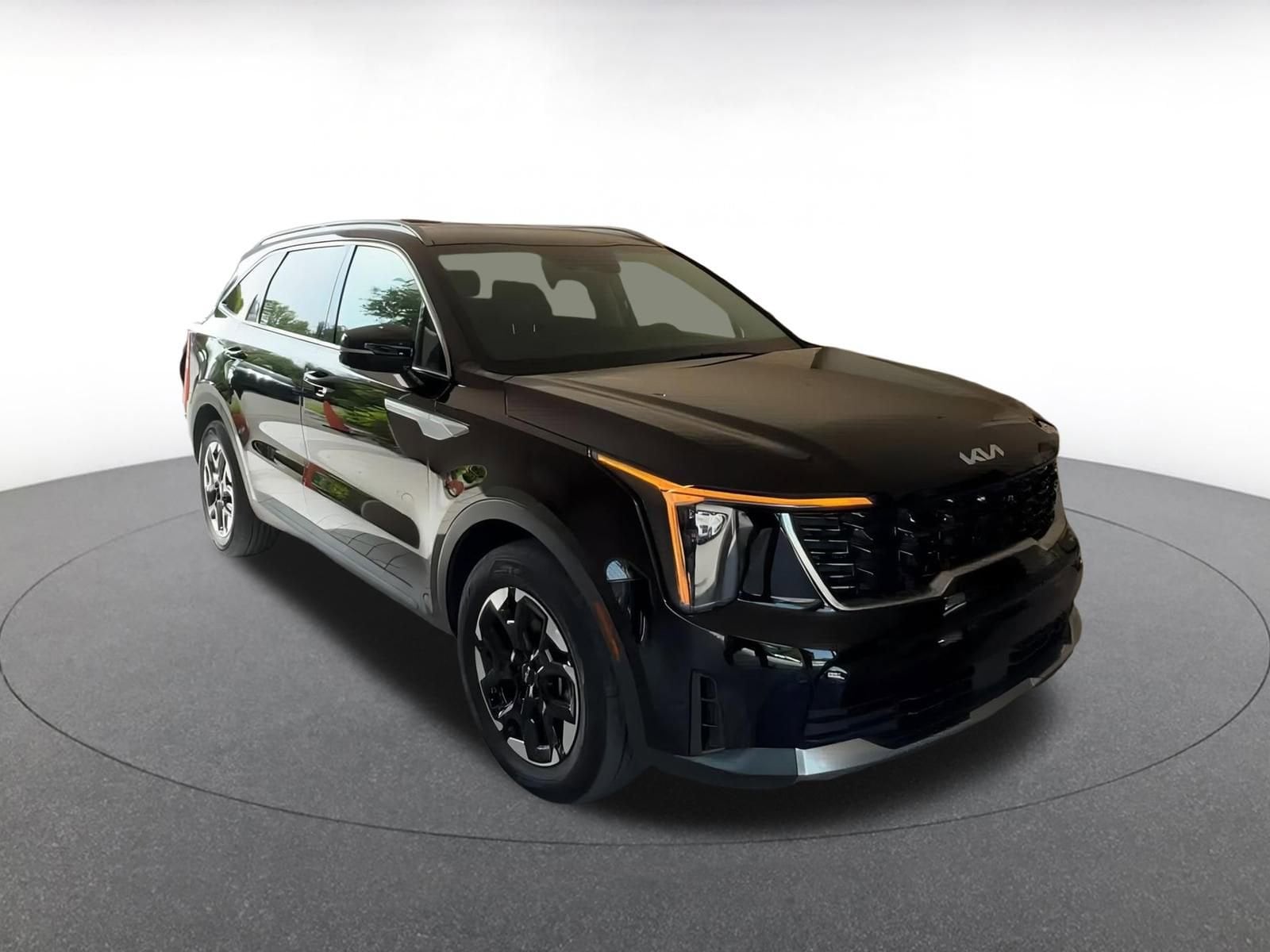 2024 Kia Sorento S 2