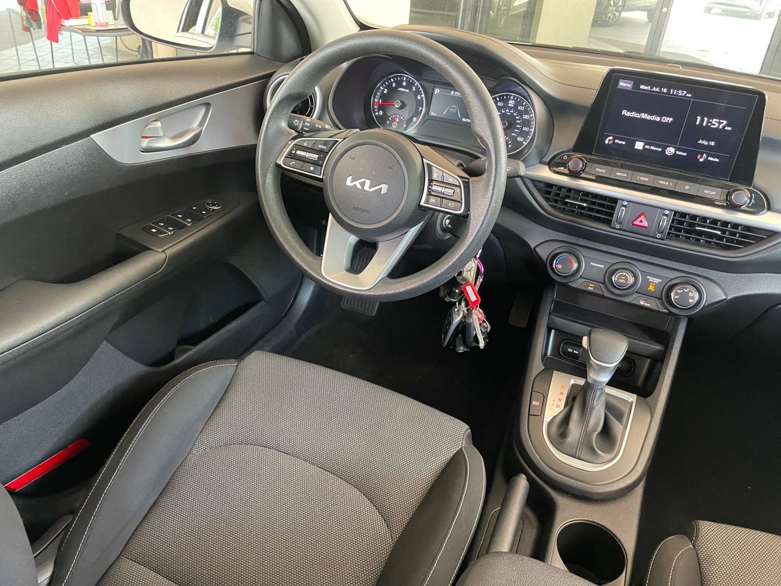 Thumbnail: 2024 Kia Forte - 29