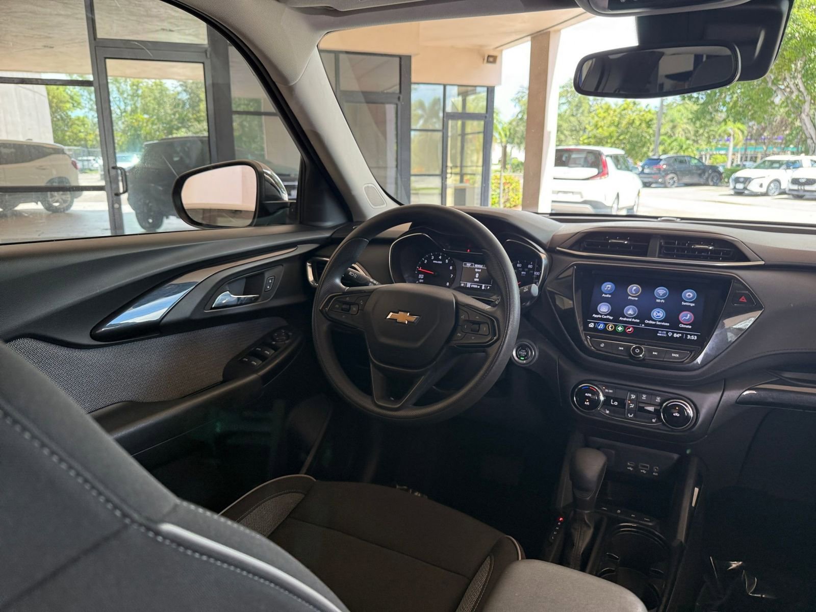 Thumbnail: 2023 Chevrolet TrailBlazer - 30