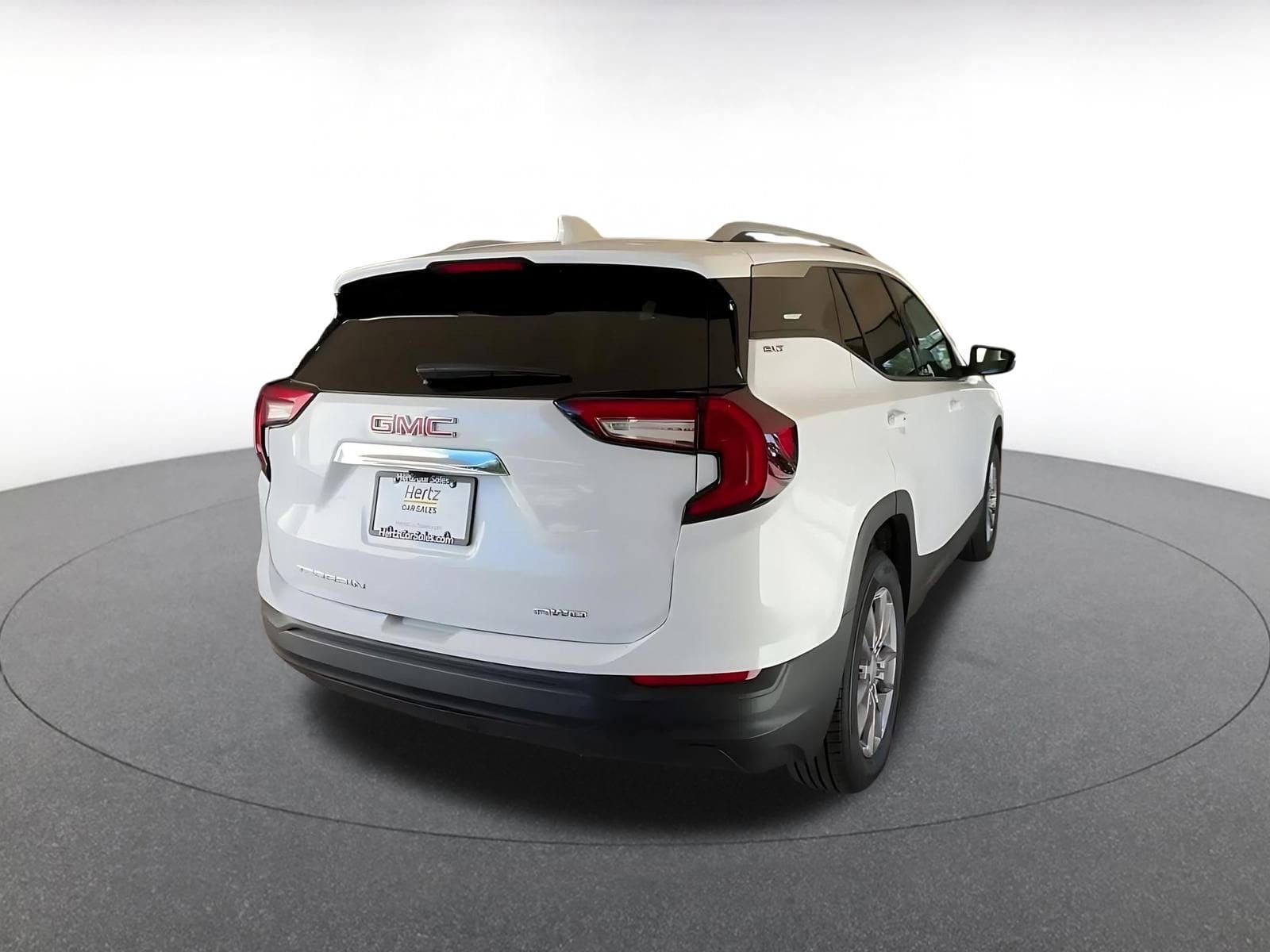 Thumbnail: 2024 GMC Terrain - 14