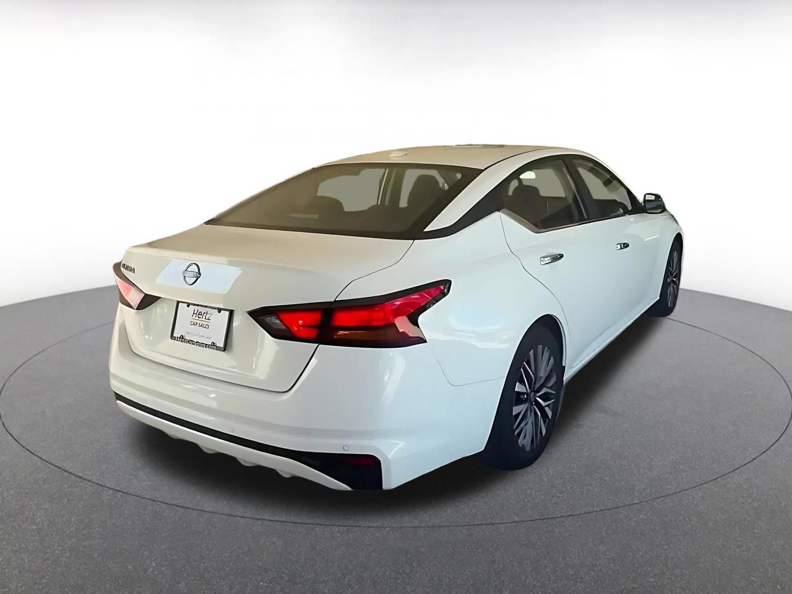 Thumbnail: 2025 Nissan Altima - 12