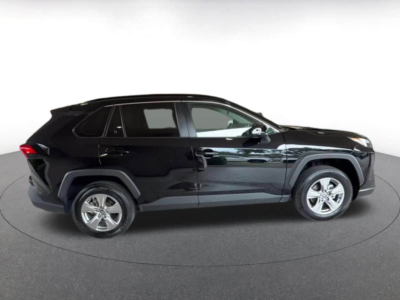 Thumbnail: 2025 Toyota RAV4 - 16