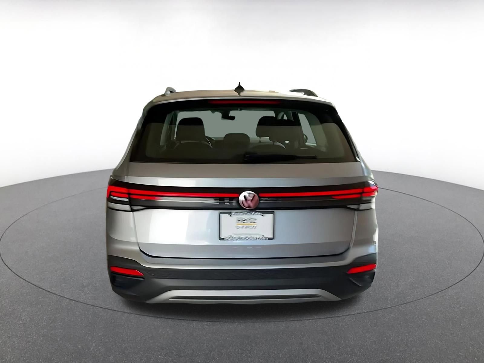 Thumbnail: 2025 Volkswagen Taos - 12