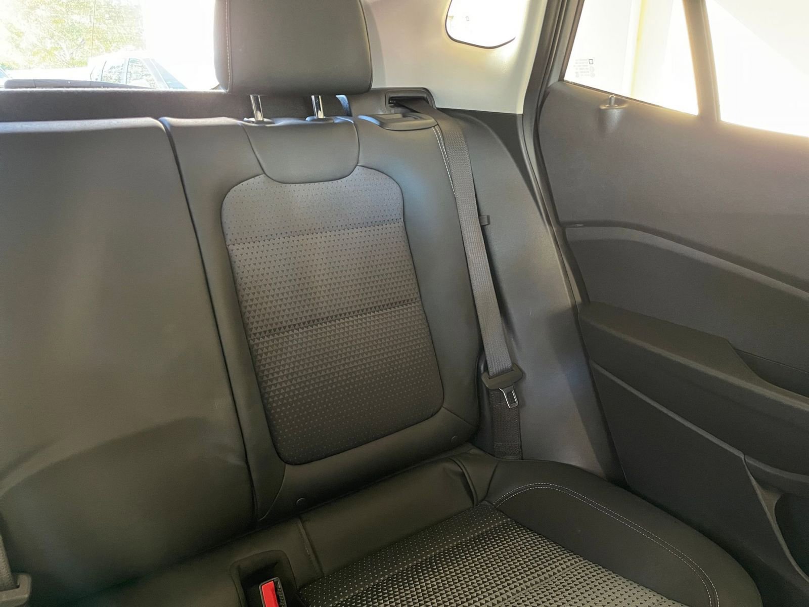 Thumbnail: 2025 Chevrolet Trax - 32