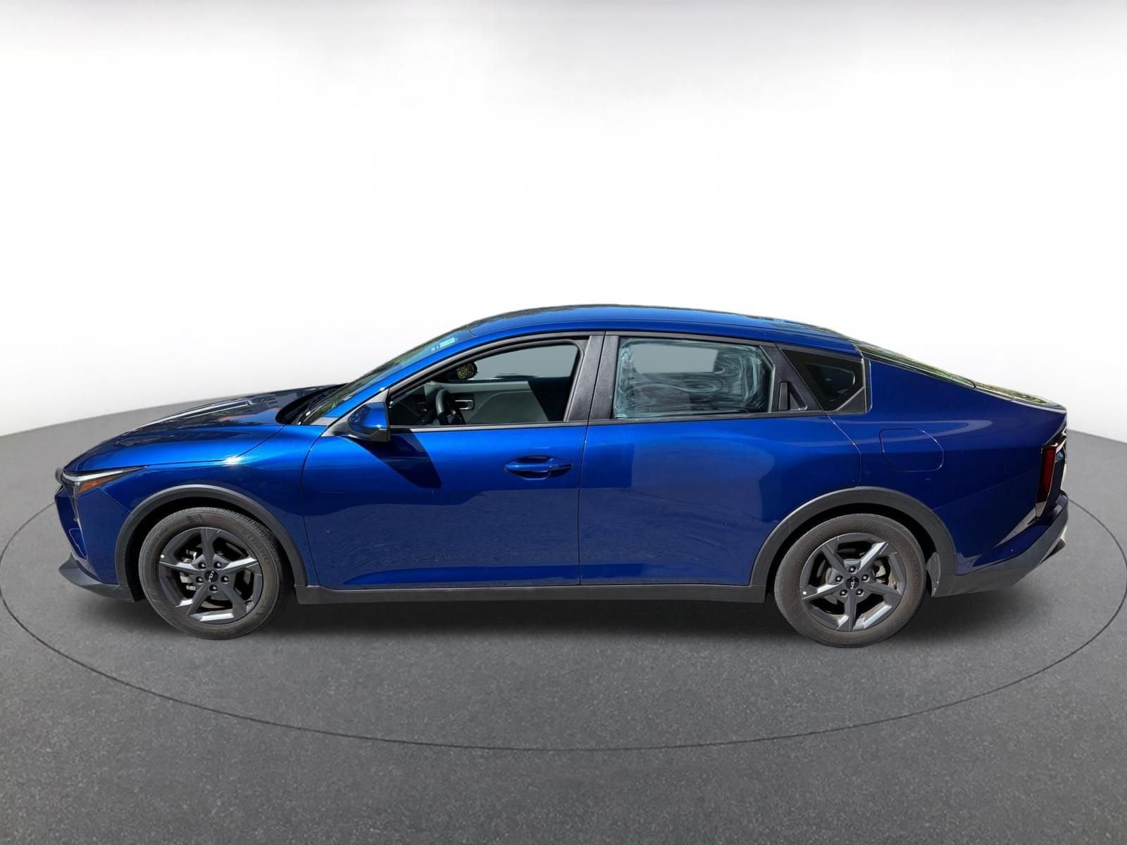 Thumbnail: 2025 Kia K4 - 10