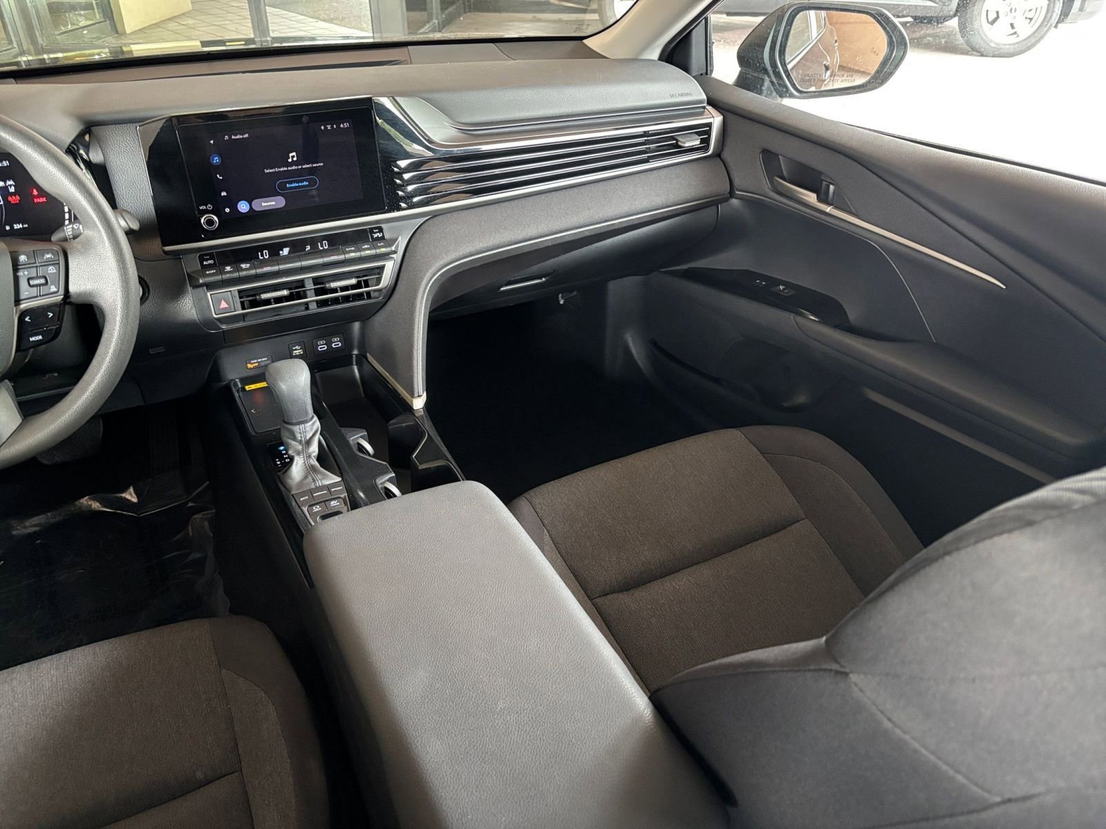 Thumbnail: 2025 Toyota Camry - 34
