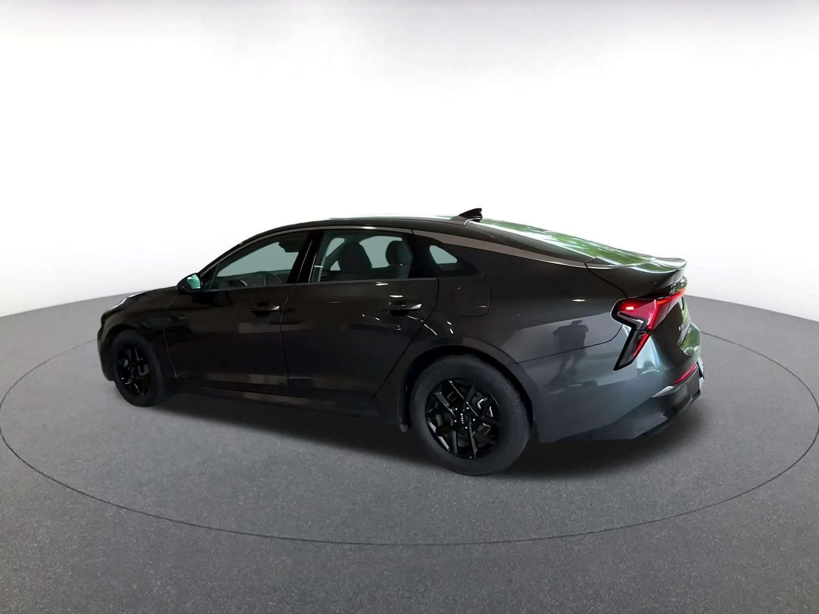 Thumbnail: 2025 Kia K5 - 8