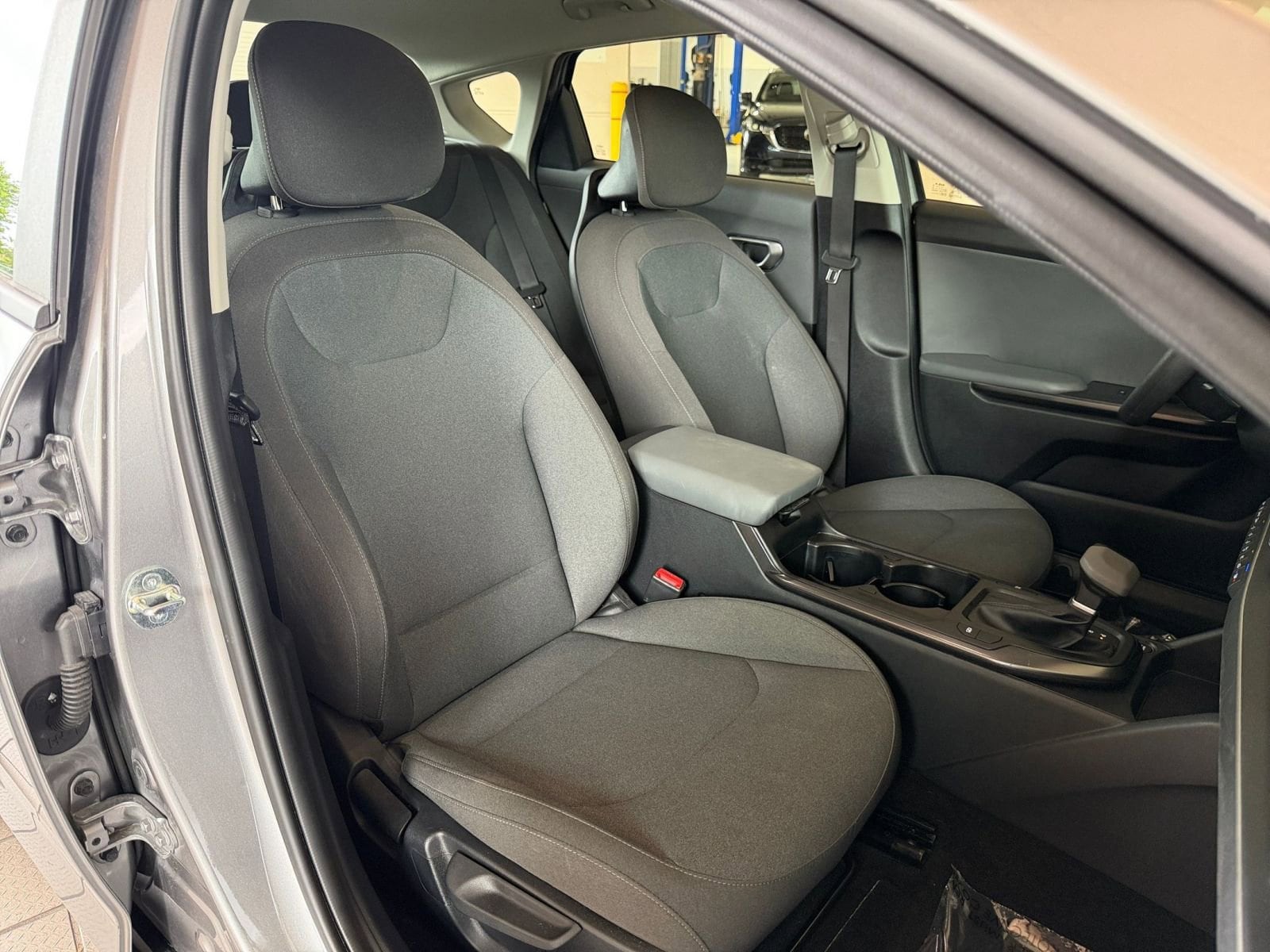 Thumbnail: 2025 Kia K4 - 30