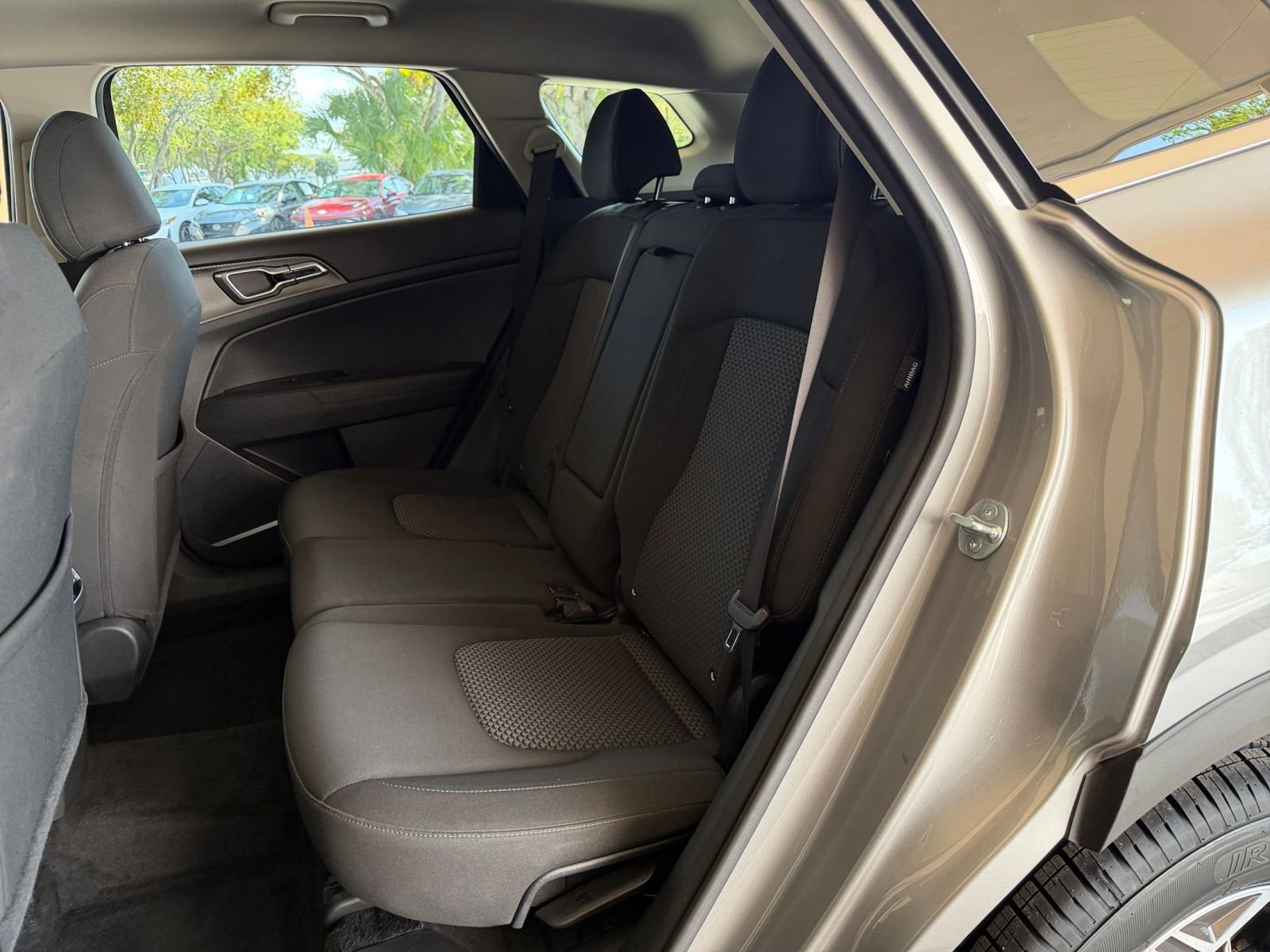 Thumbnail: 2024 Kia Sportage - 21