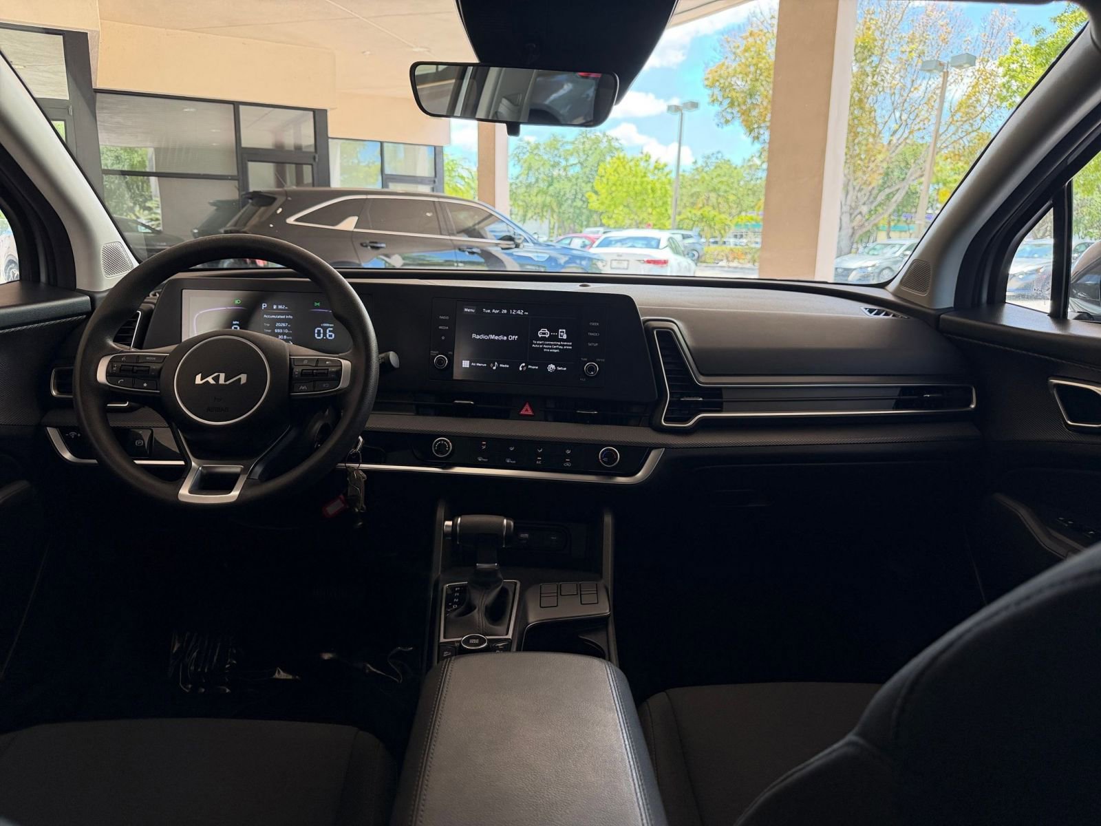 Thumbnail: 2025 Kia Sportage - 28