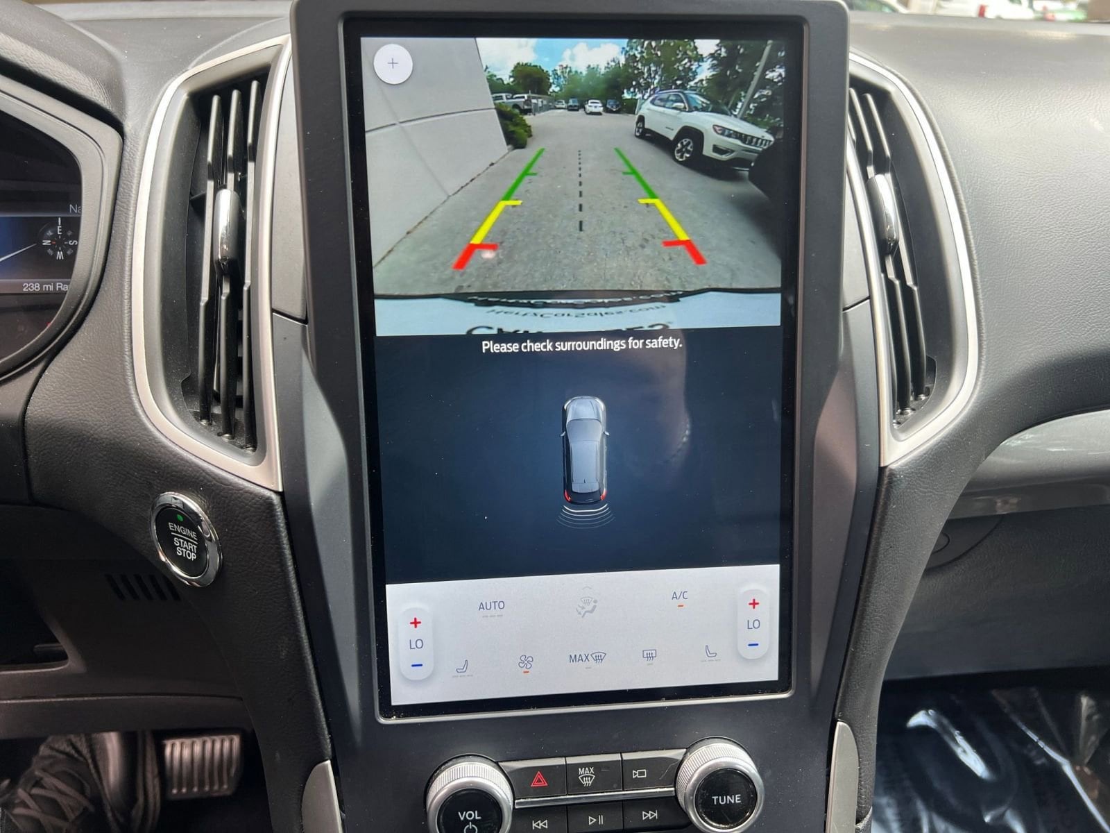 2023 Ford Edge SEL 14