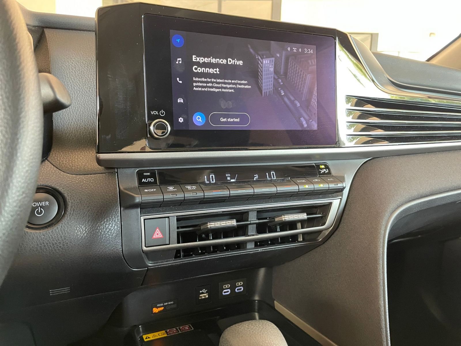 Thumbnail: 2025 Toyota Camry - 18