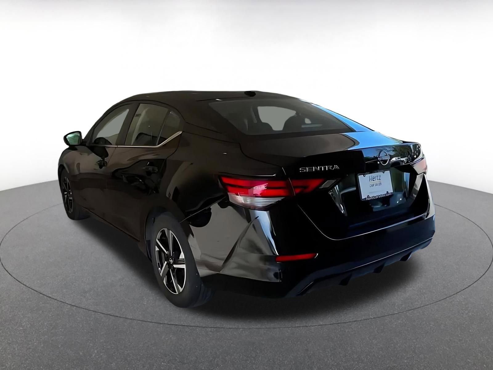 Thumbnail: 2025 Nissan Sentra - 11