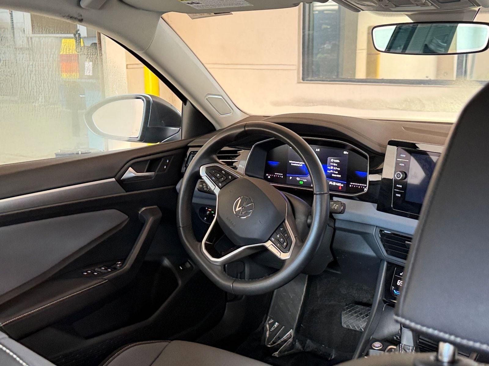 Thumbnail: 2025 Volkswagen Jetta - 28