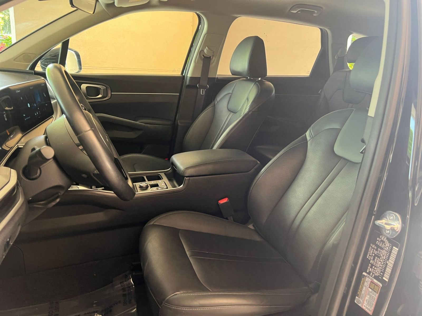 2024 Kia Sorento S 17