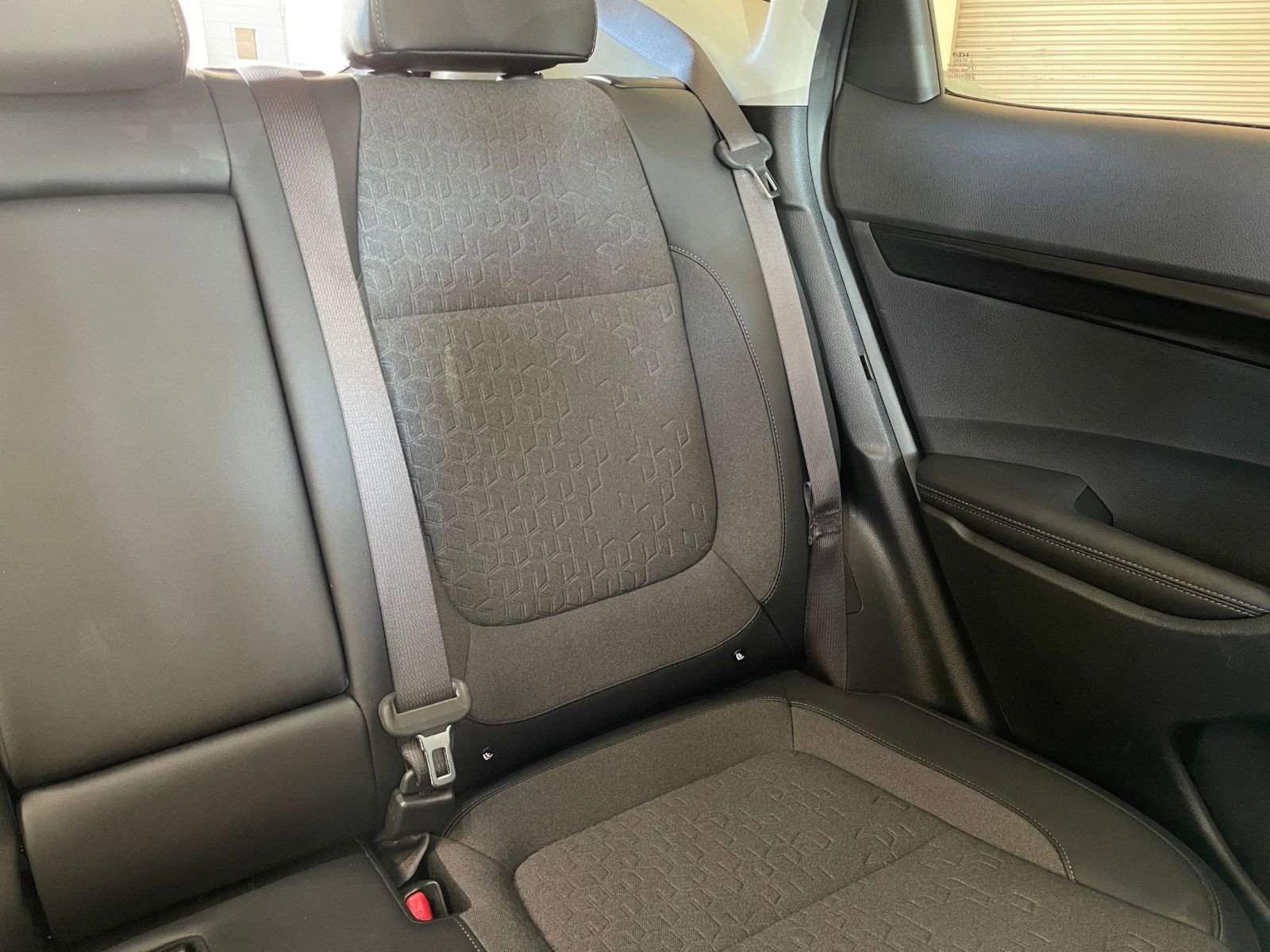 Thumbnail: 2025 Kia Seltos - 33