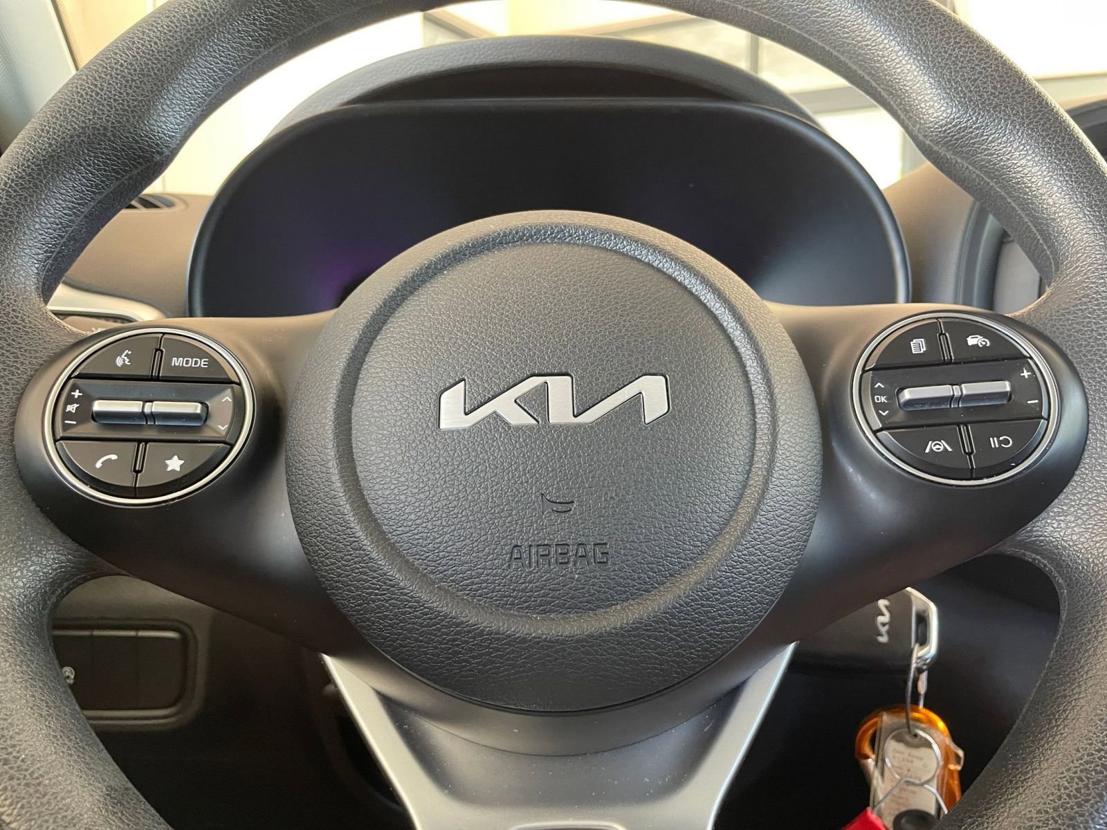 Thumbnail: 2025 Kia Soul - 25