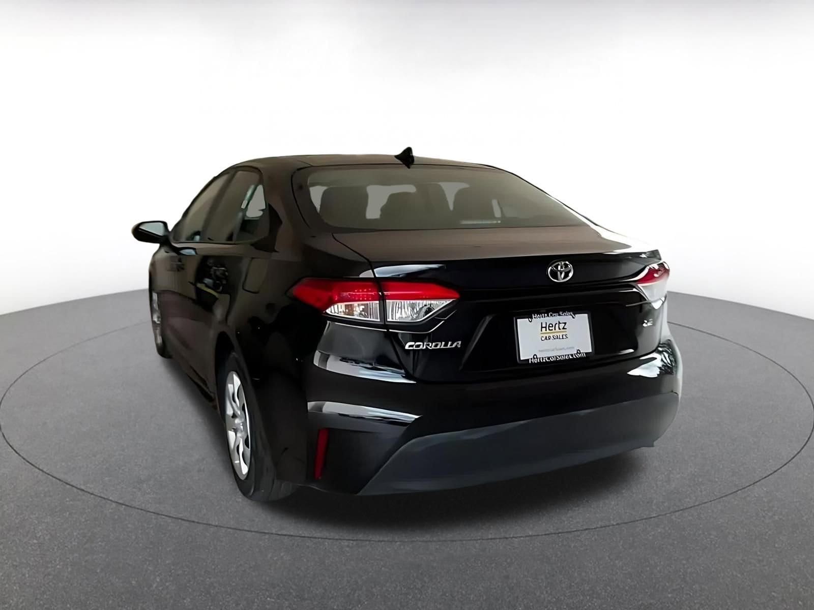 Thumbnail: 2025 Toyota Corolla - 10