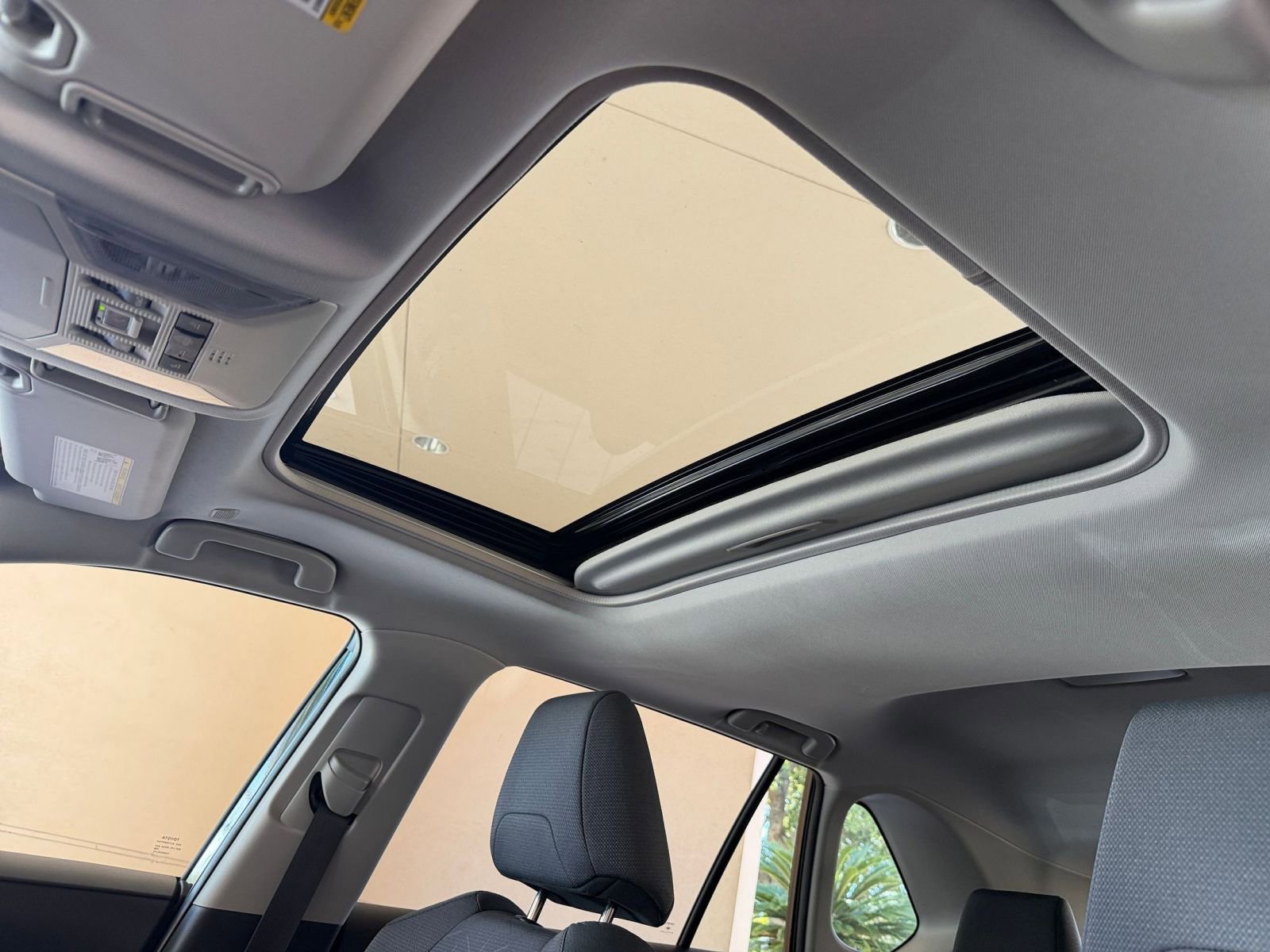 Thumbnail: 2025 Toyota RAV4 - 22