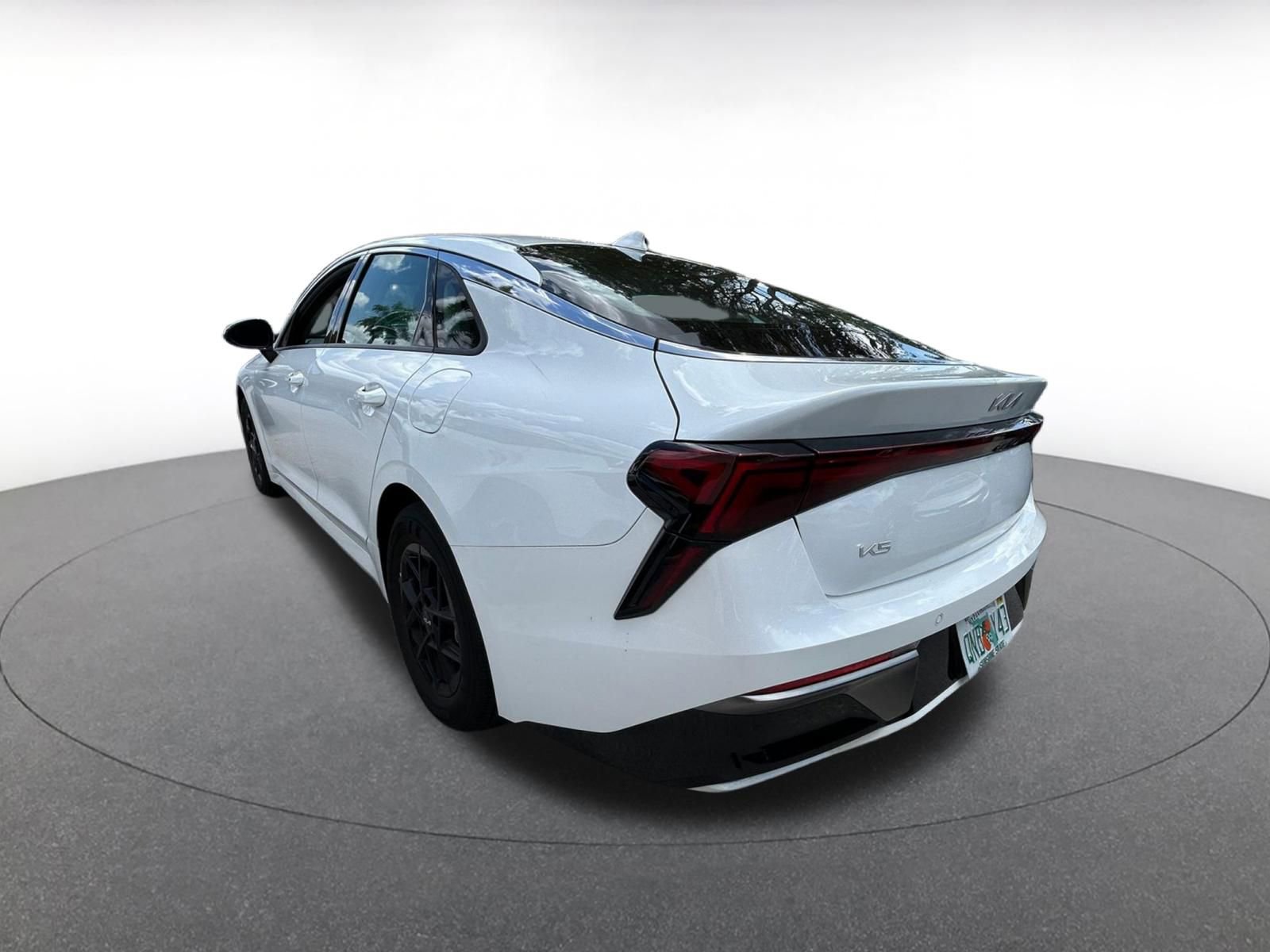 Thumbnail: 2025 Kia K5 - 4