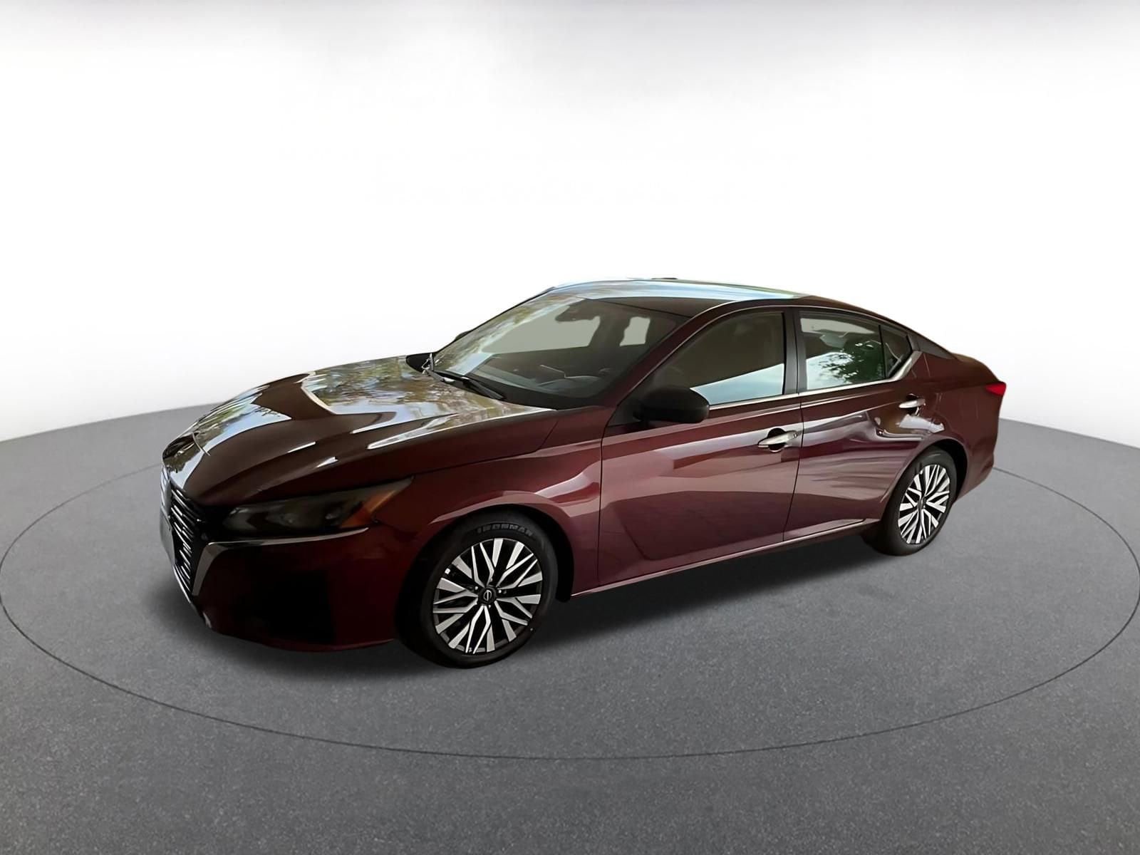 Thumbnail: 2025 Nissan Altima - 7