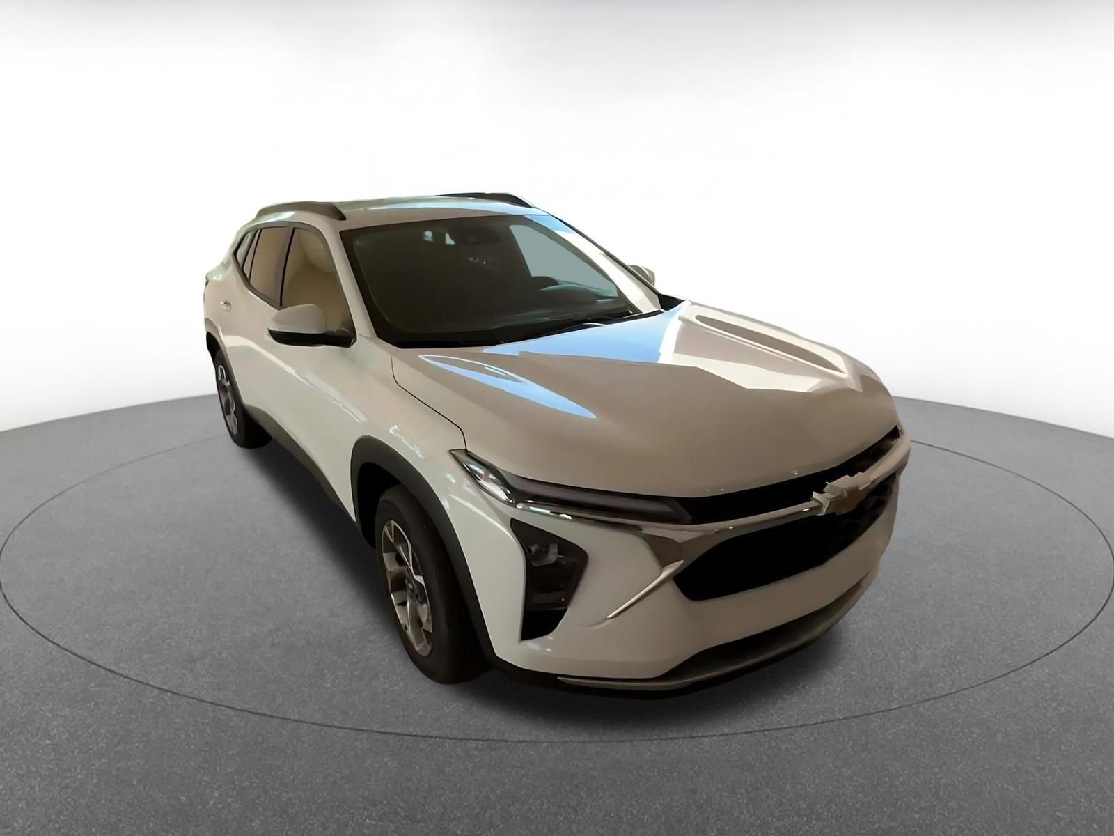 Thumbnail: 2025 Chevrolet Trax - 3