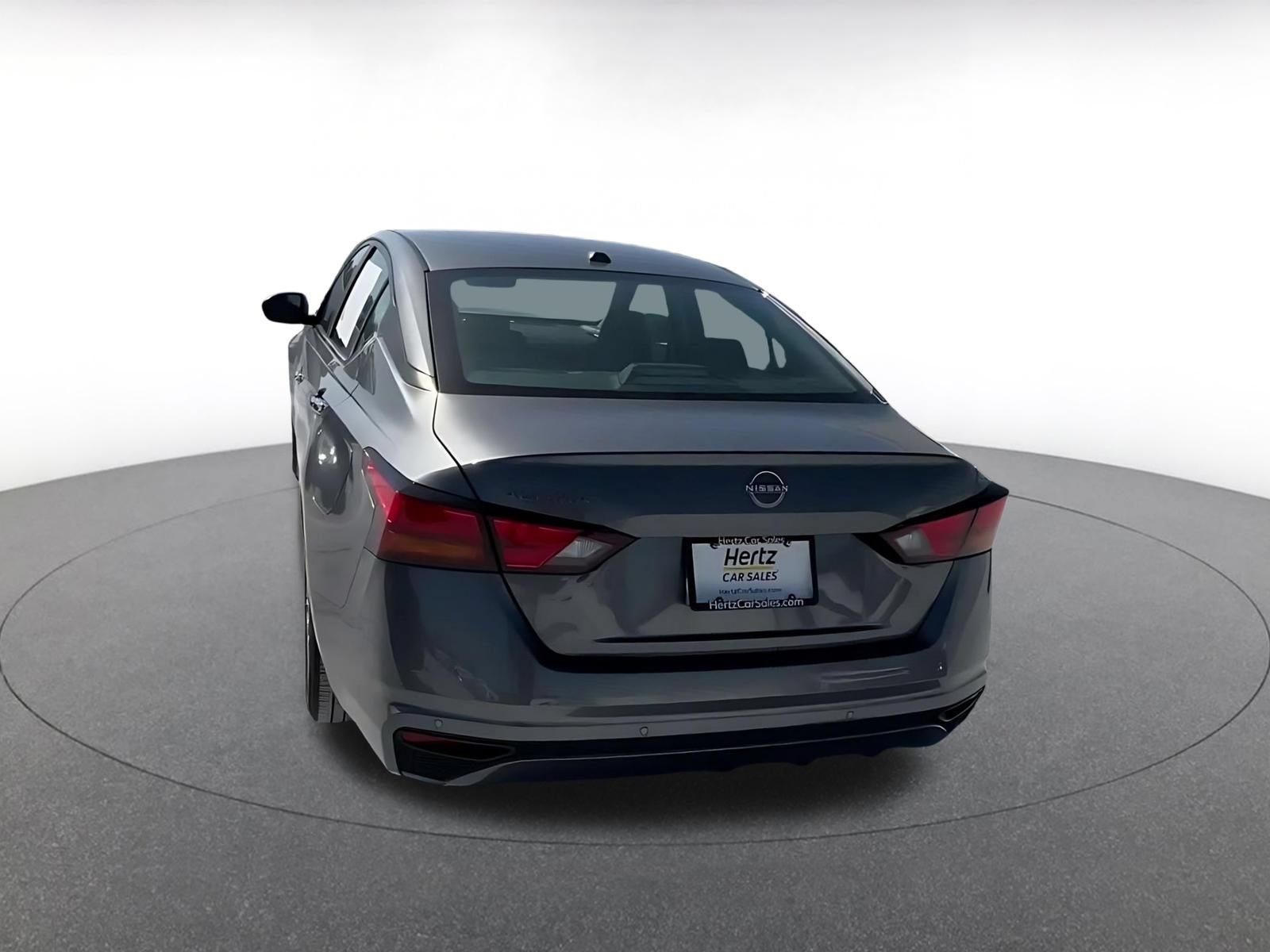 Thumbnail: 2025 Nissan Altima - 9