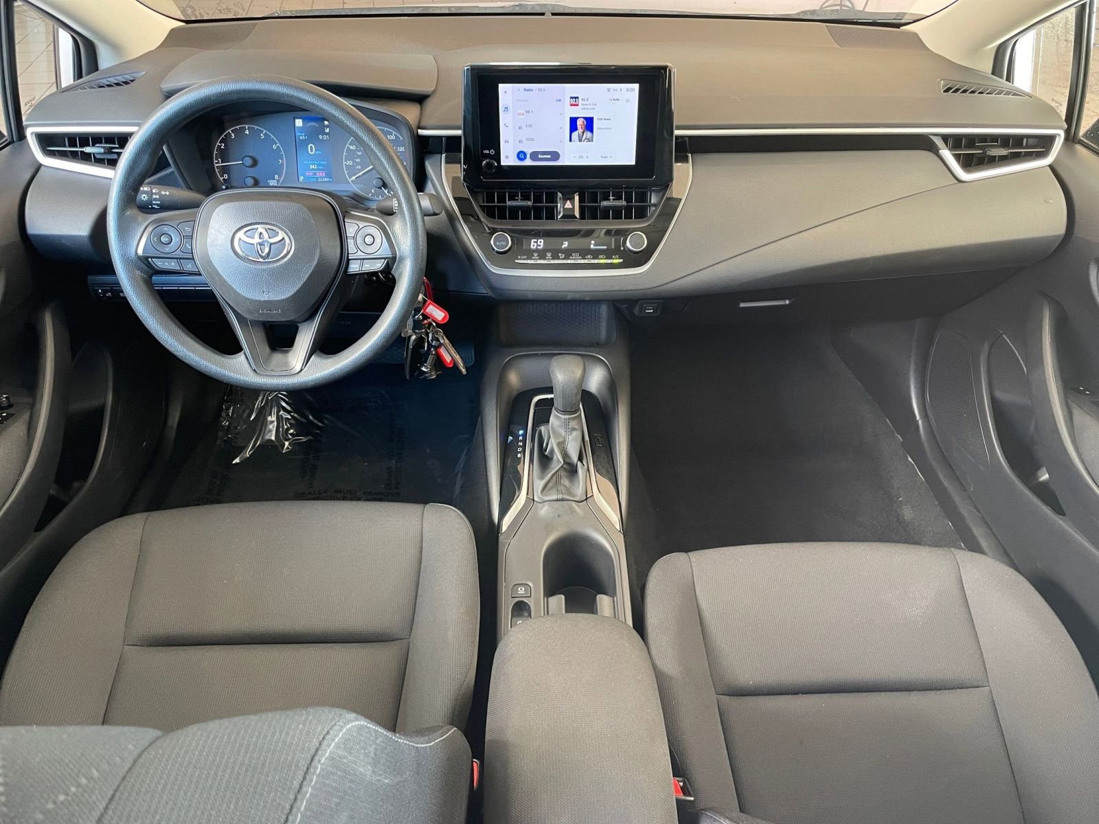 Thumbnail: 2025 Toyota Corolla - 31