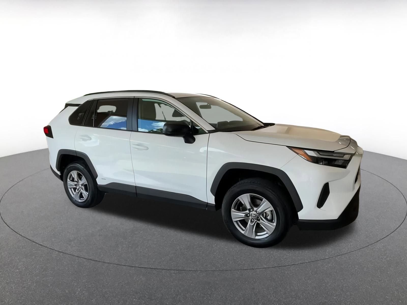 Thumbnail: 2025 Toyota RAV4 - 2