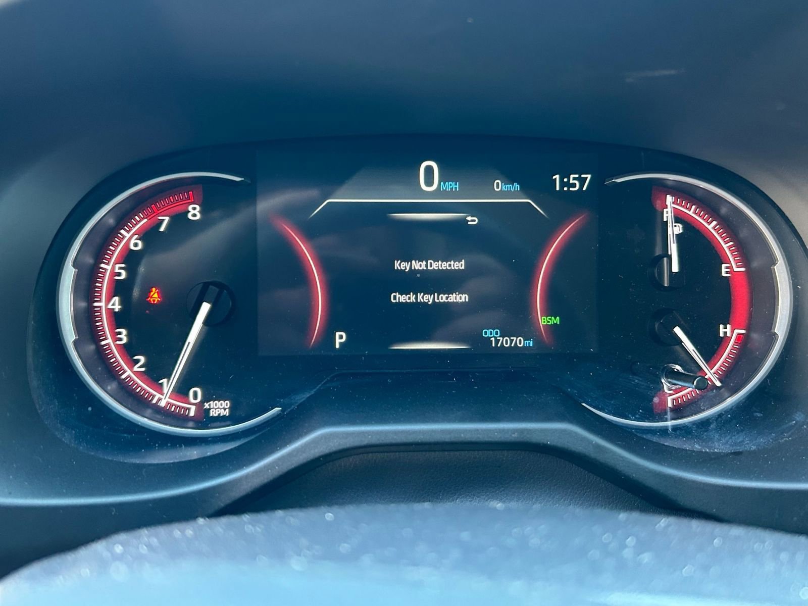 Thumbnail: 2025 Toyota RAV4 - 9