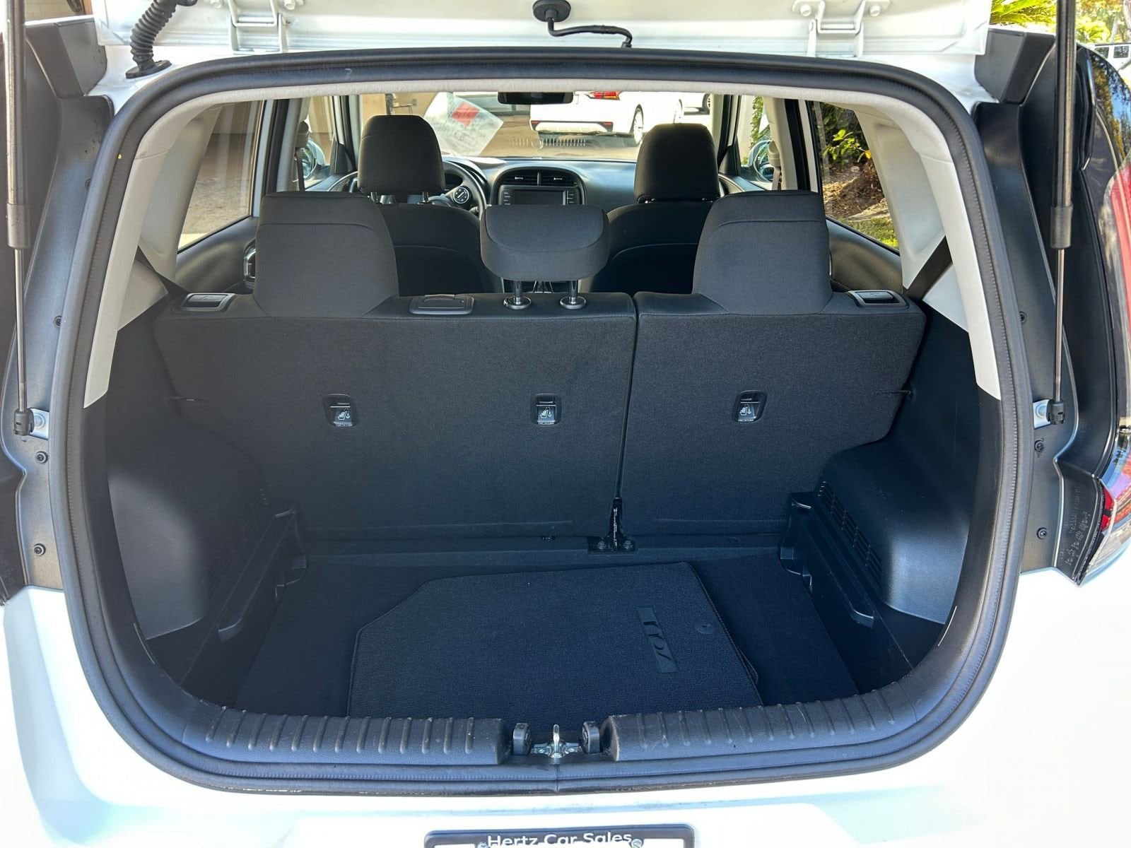 Thumbnail: 2025 Kia Soul - 24