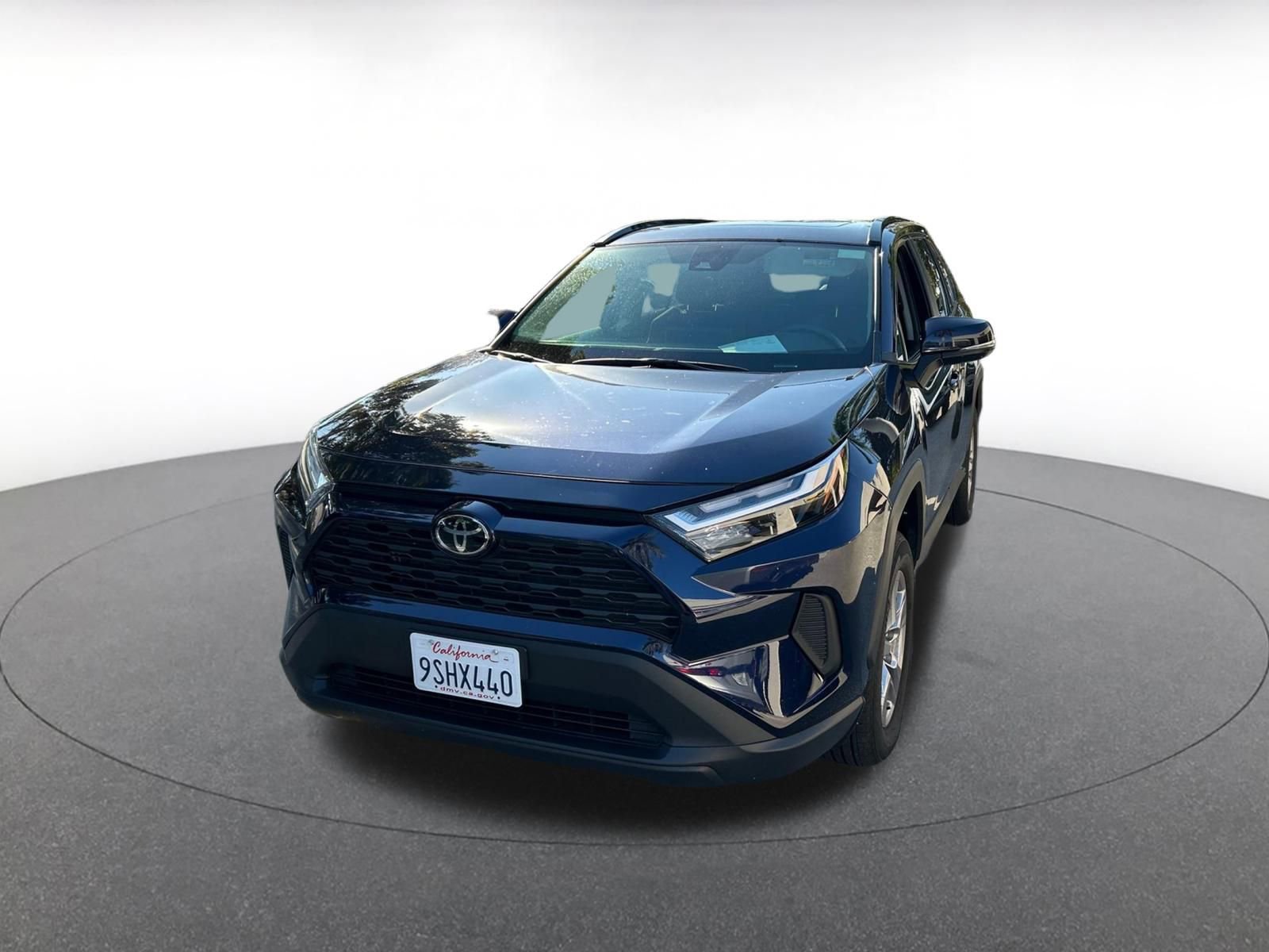 Thumbnail: 2025 Toyota RAV4 - 10