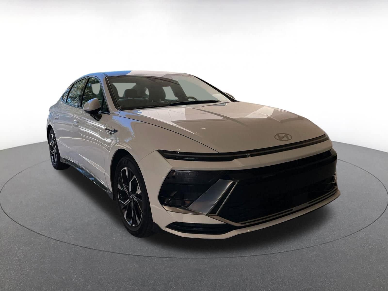 Thumbnail: 2025 Hyundai Sonata - 1