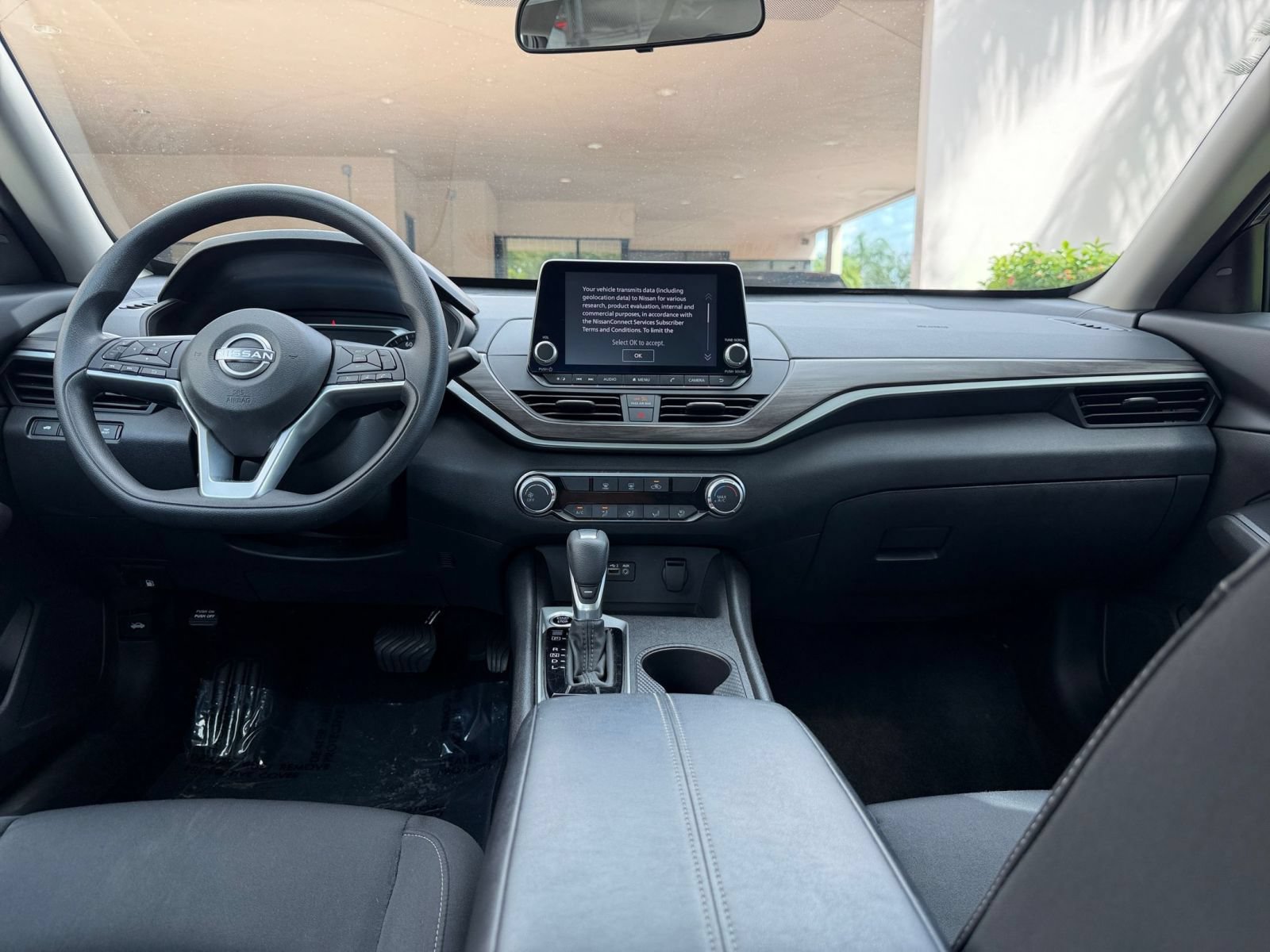 Thumbnail: 2025 Nissan Altima - 27