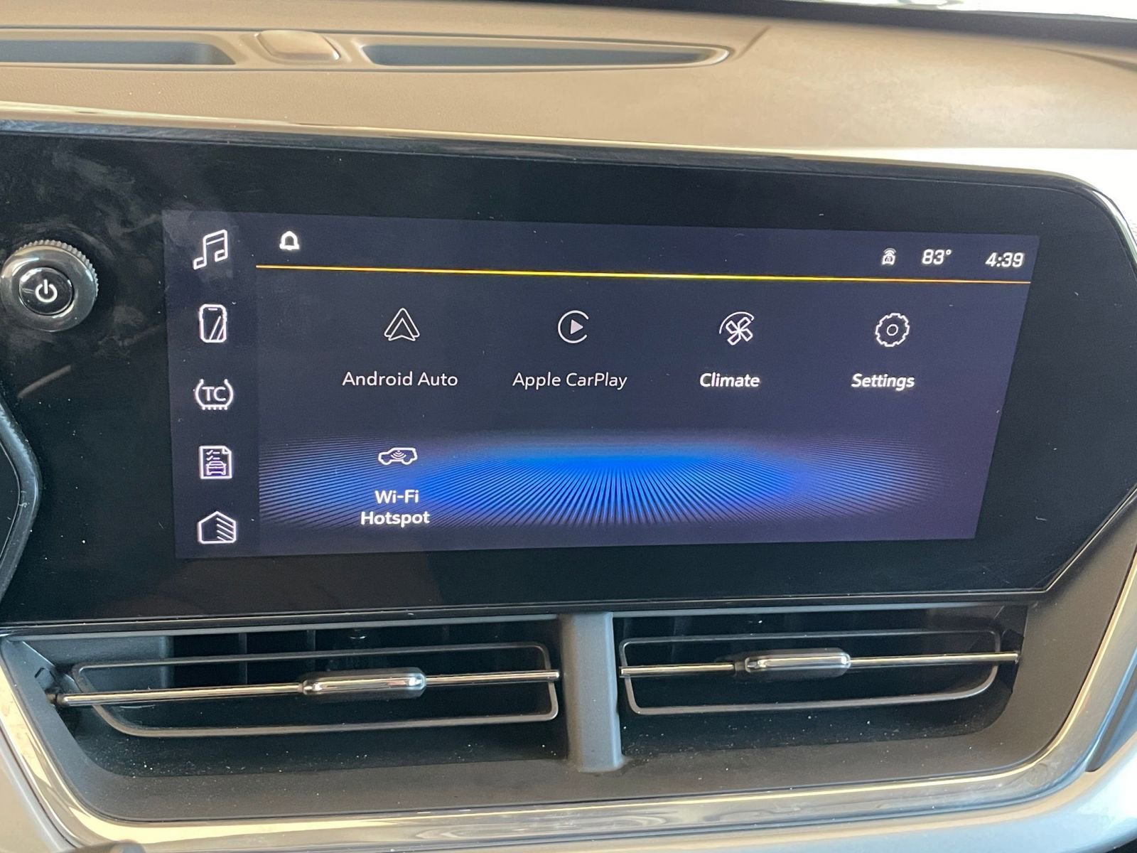 Thumbnail: 2025 Chevrolet Trax - 20