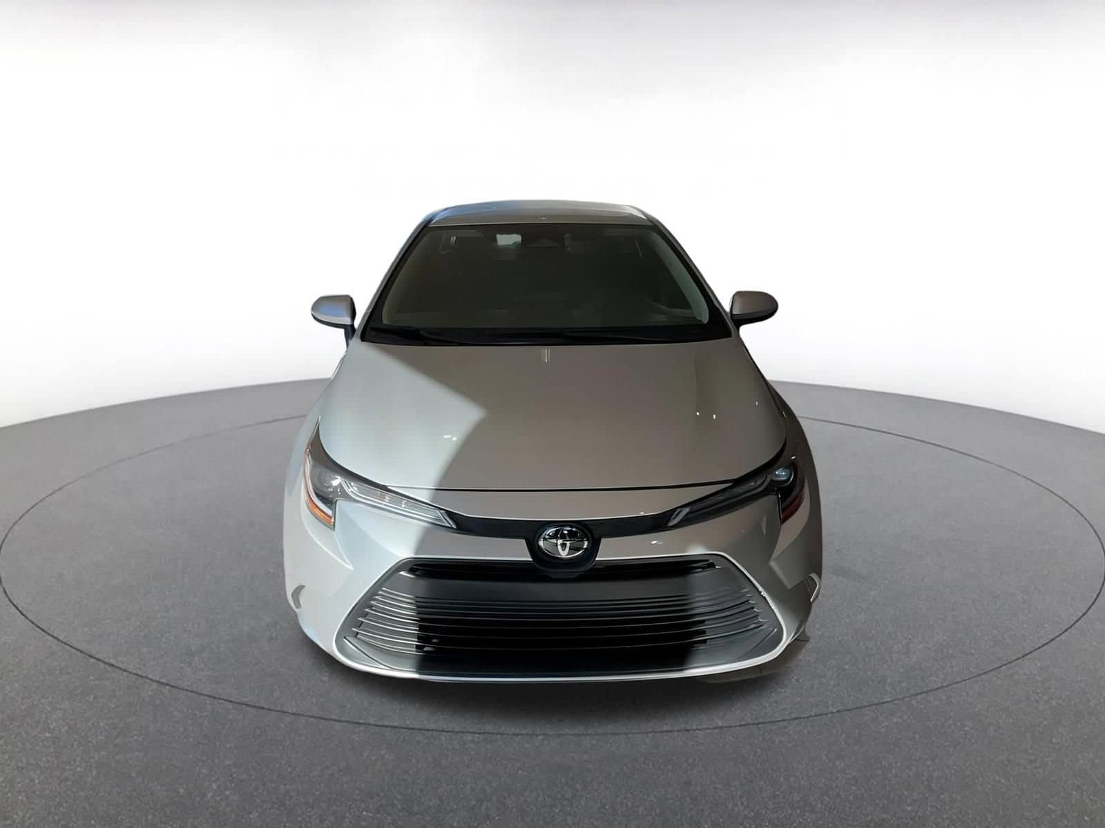 Thumbnail: 2025 Toyota Corolla - 4