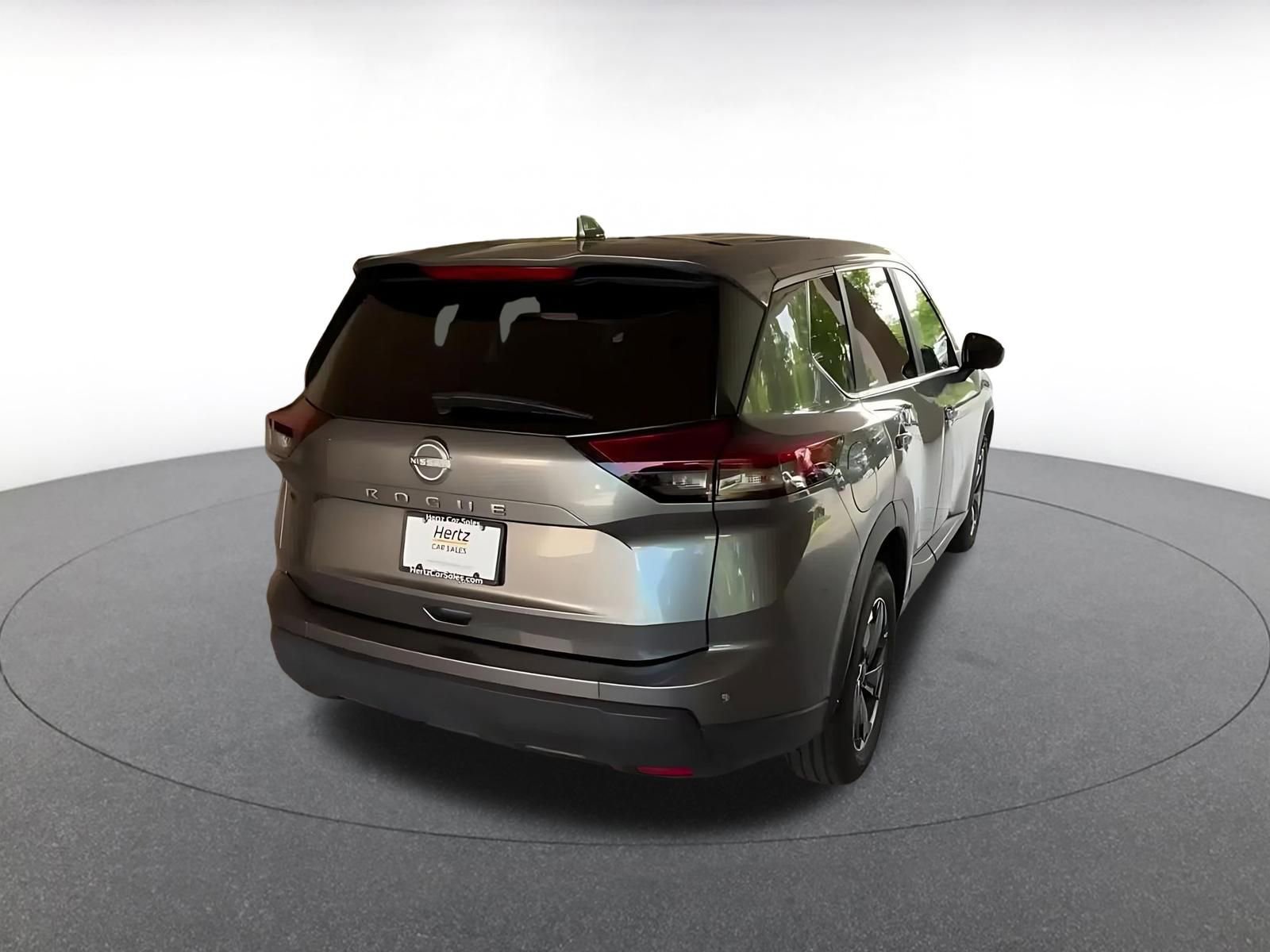 Thumbnail: 2025 Nissan Rogue - 14