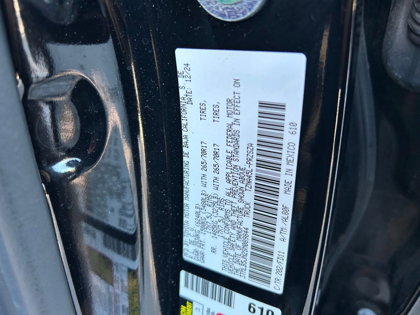 Thumbnail: 2025 Toyota Tacoma - 10