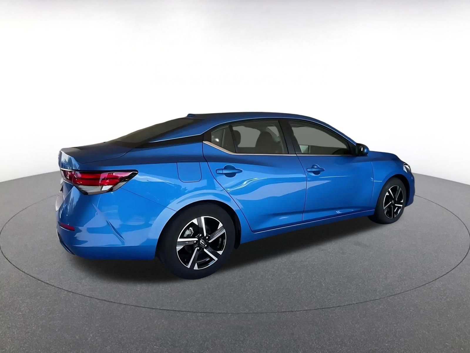 Thumbnail: 2025 Nissan Sentra - 15