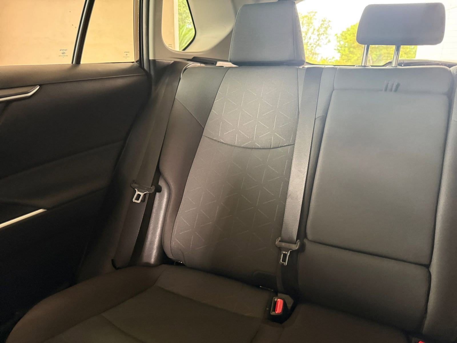 Thumbnail: 2025 Toyota RAV4 - 33