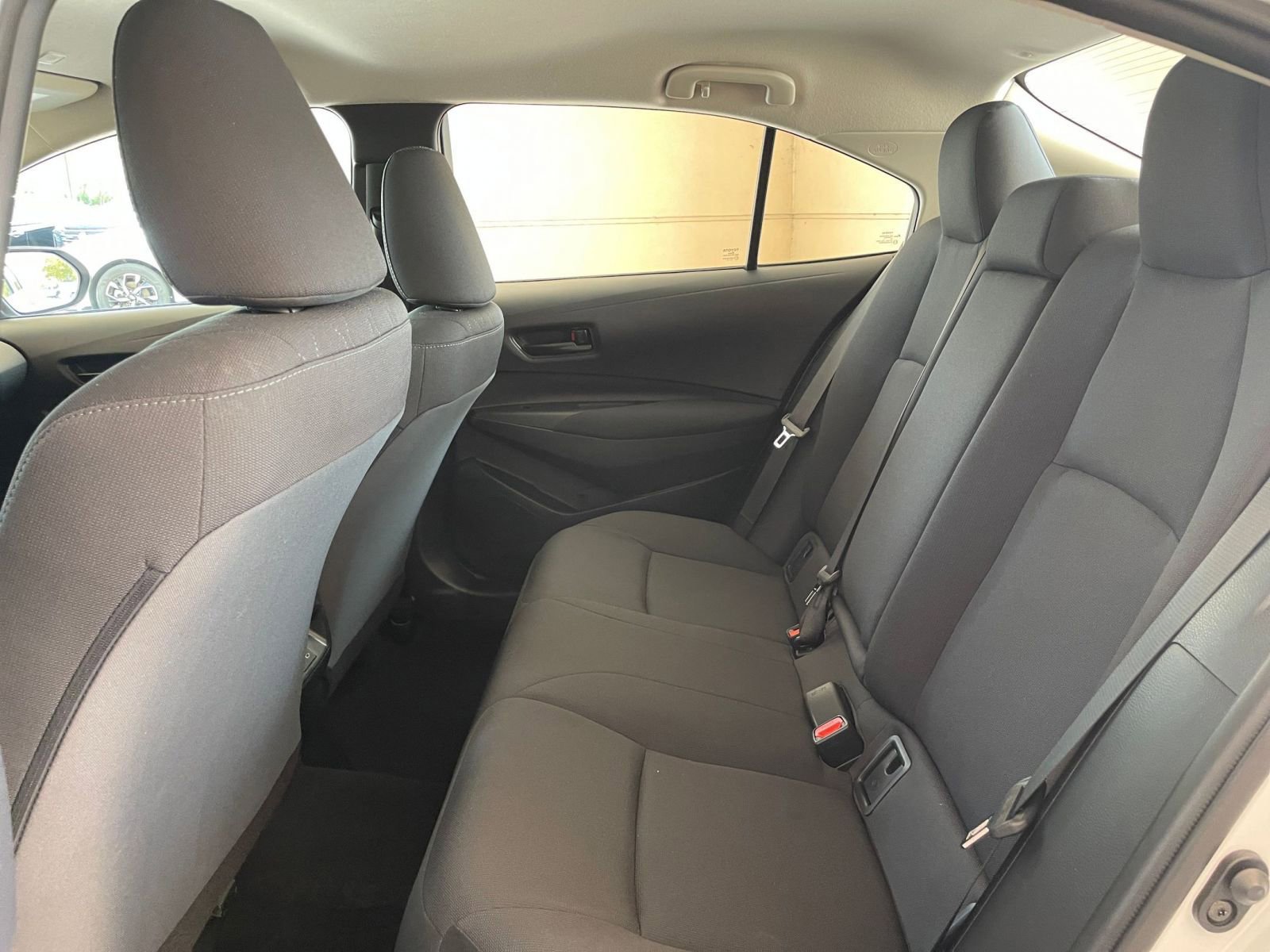 Thumbnail: 2025 Toyota Corolla - 21